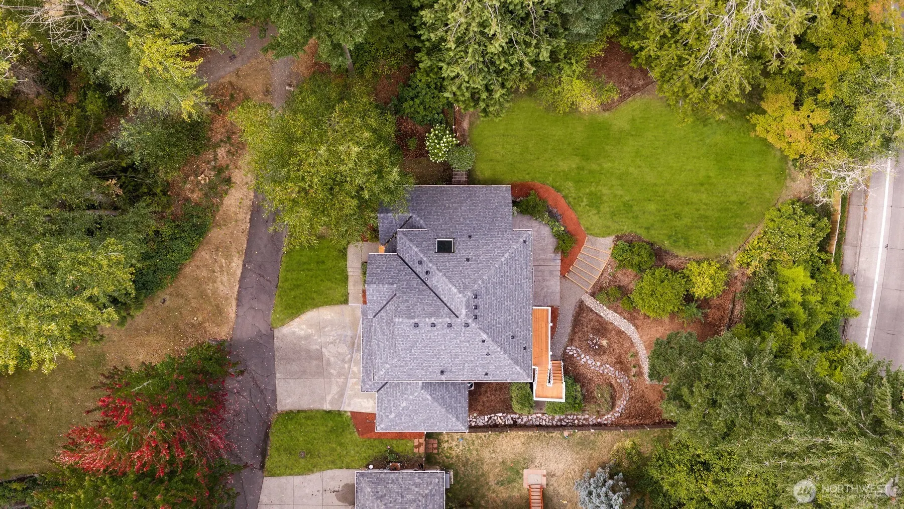 10332 186th Court NE, Redmond, WA 98052