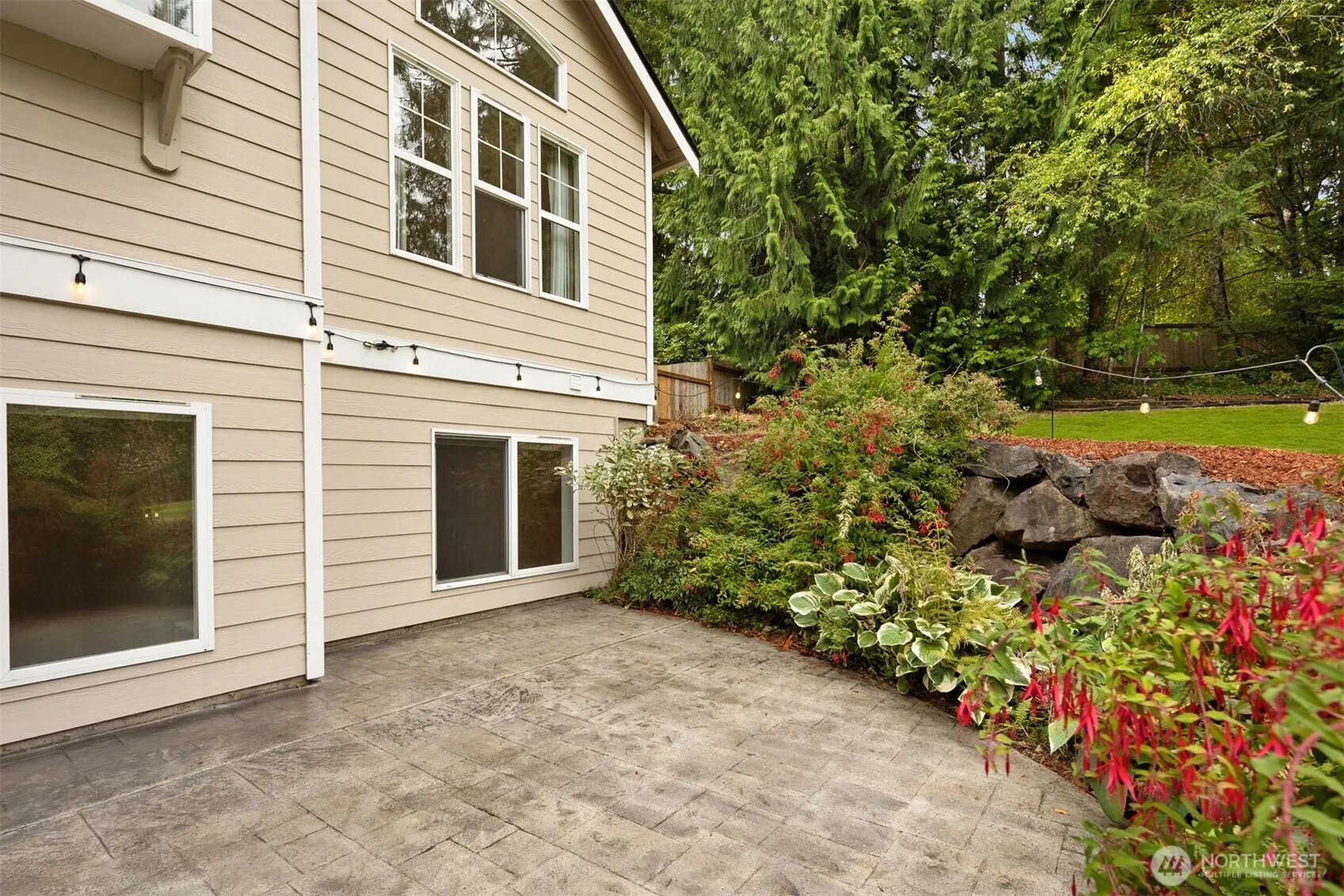 10332 186th Court NE, Redmond, WA 98052