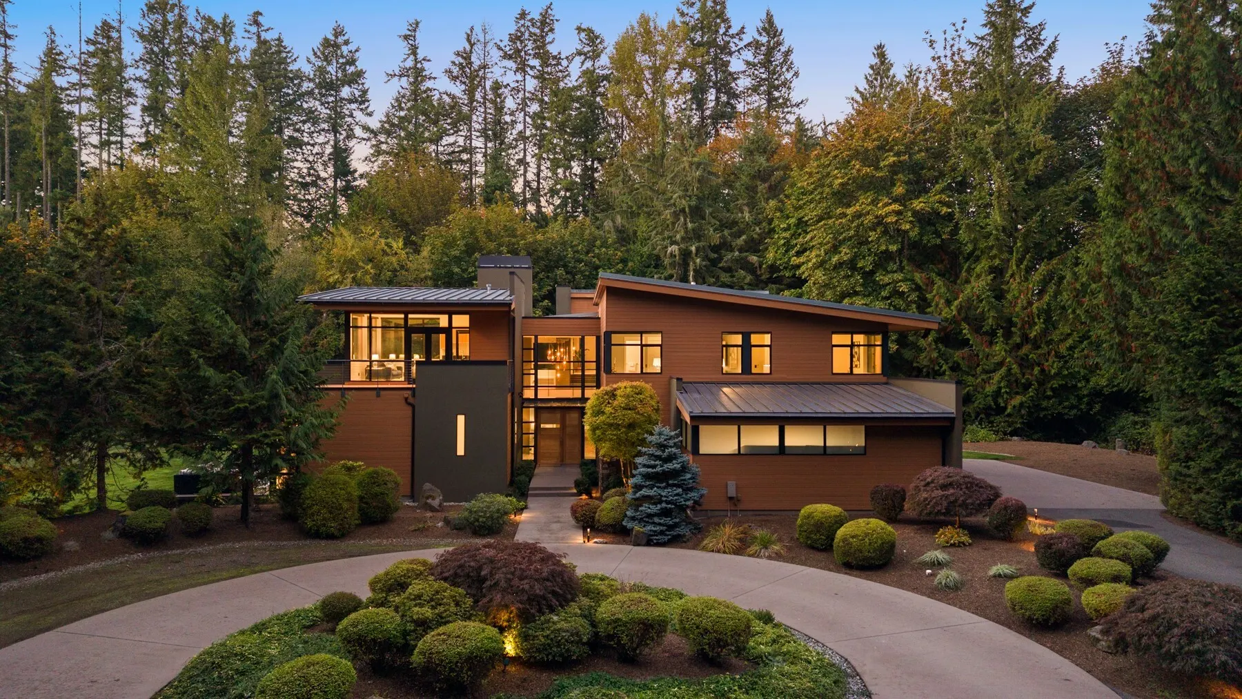 2058 250th Place NE, Sammamish, WA 98074