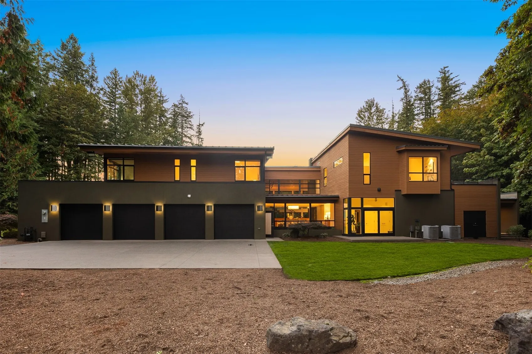 2058 250th Place NE, Sammamish, WA 98074