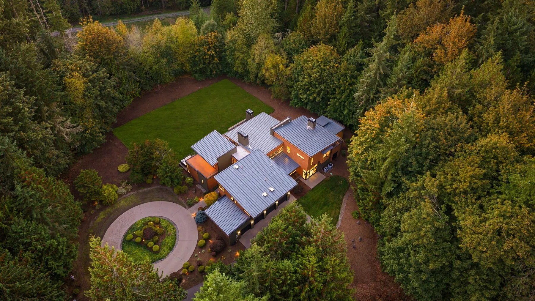 2058 250th Place NE, Sammamish, WA 98074