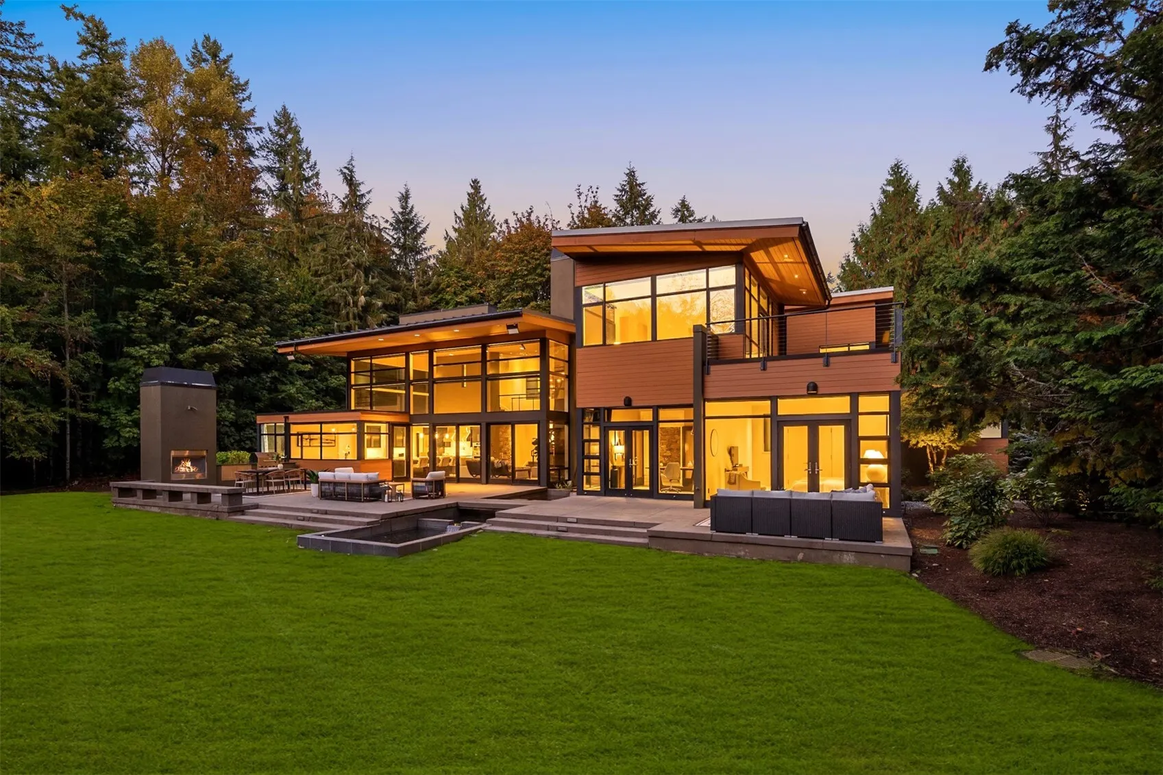 2058 250th Place NE, Sammamish, WA 98074