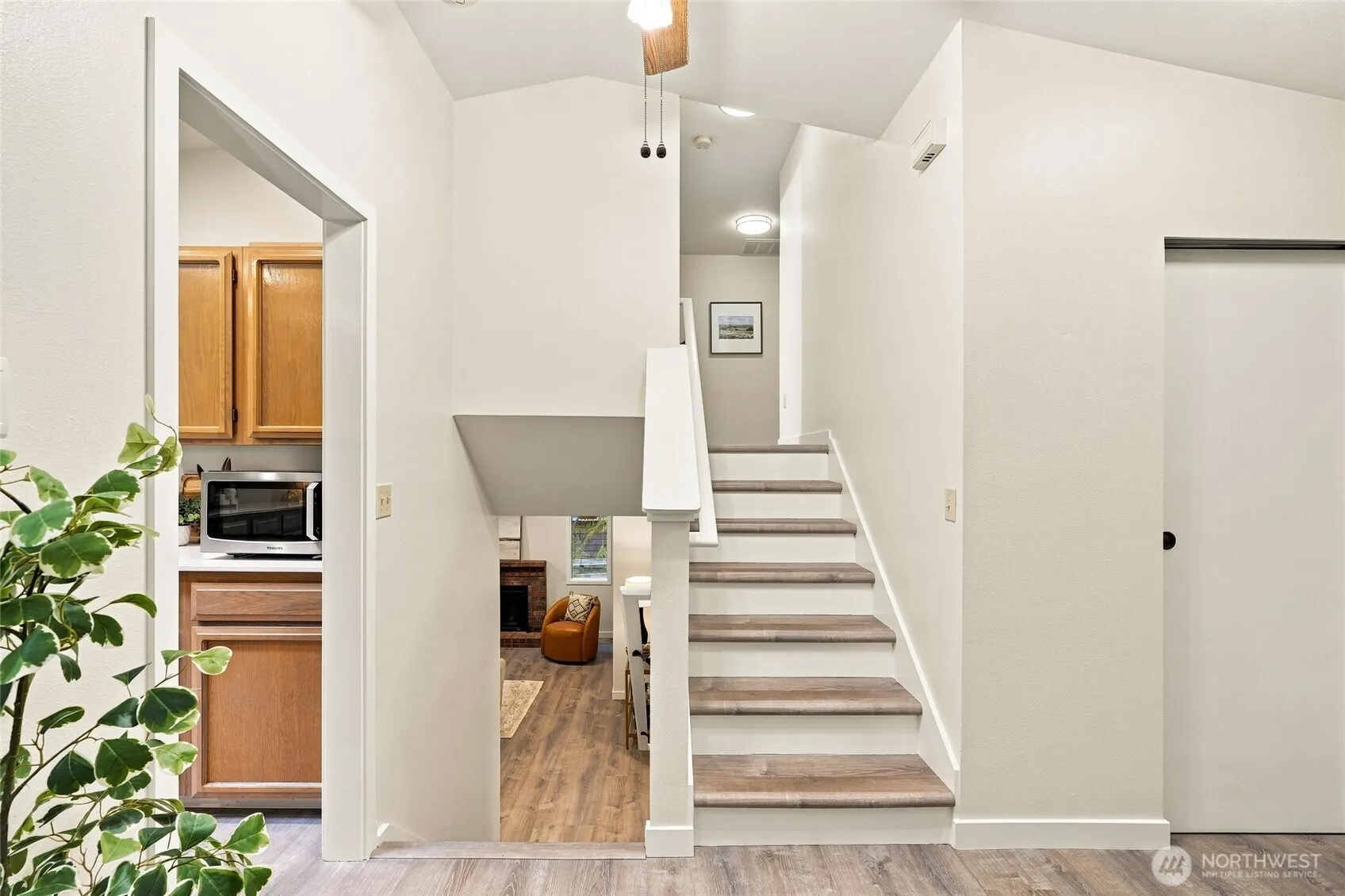 3020 E Ames Lake Drive NE, Redmond, WA 98053