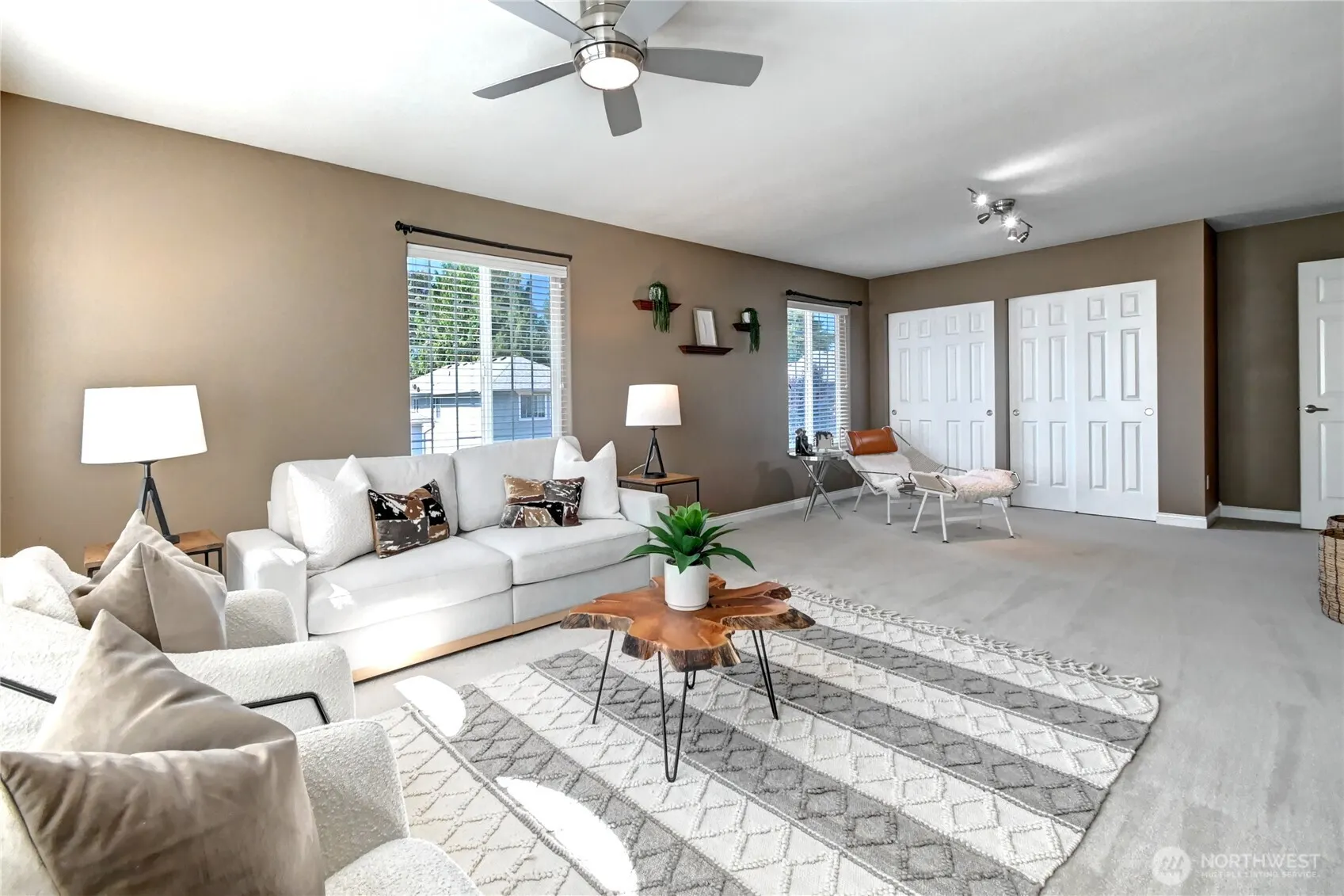 22126 102nd Place SE, Kent, WA 98031