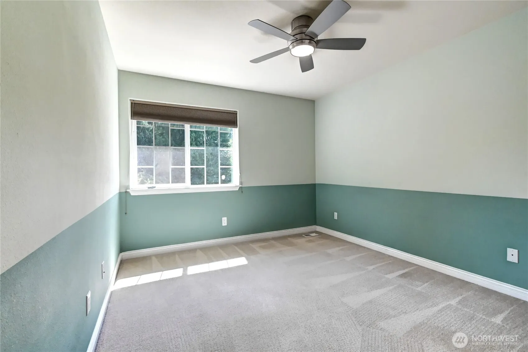 22126 102nd Place SE, Kent, WA 98031