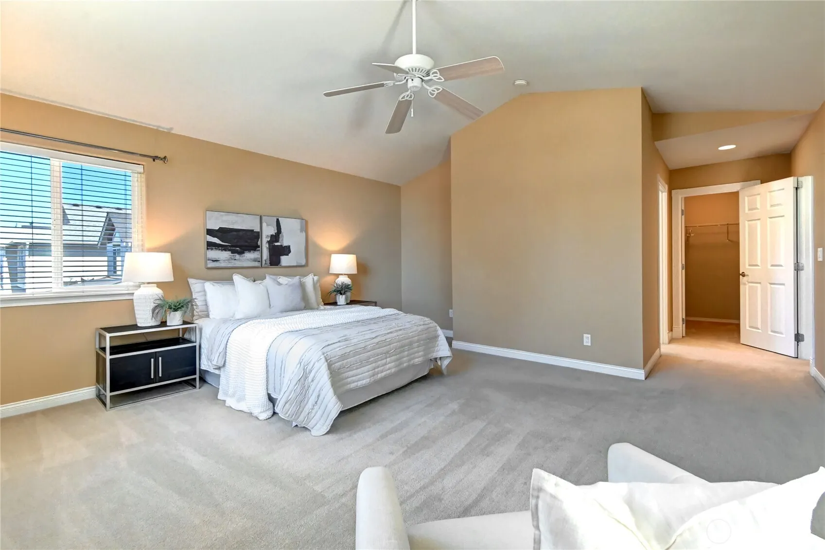 22126 102nd Place SE, Kent, WA 98031