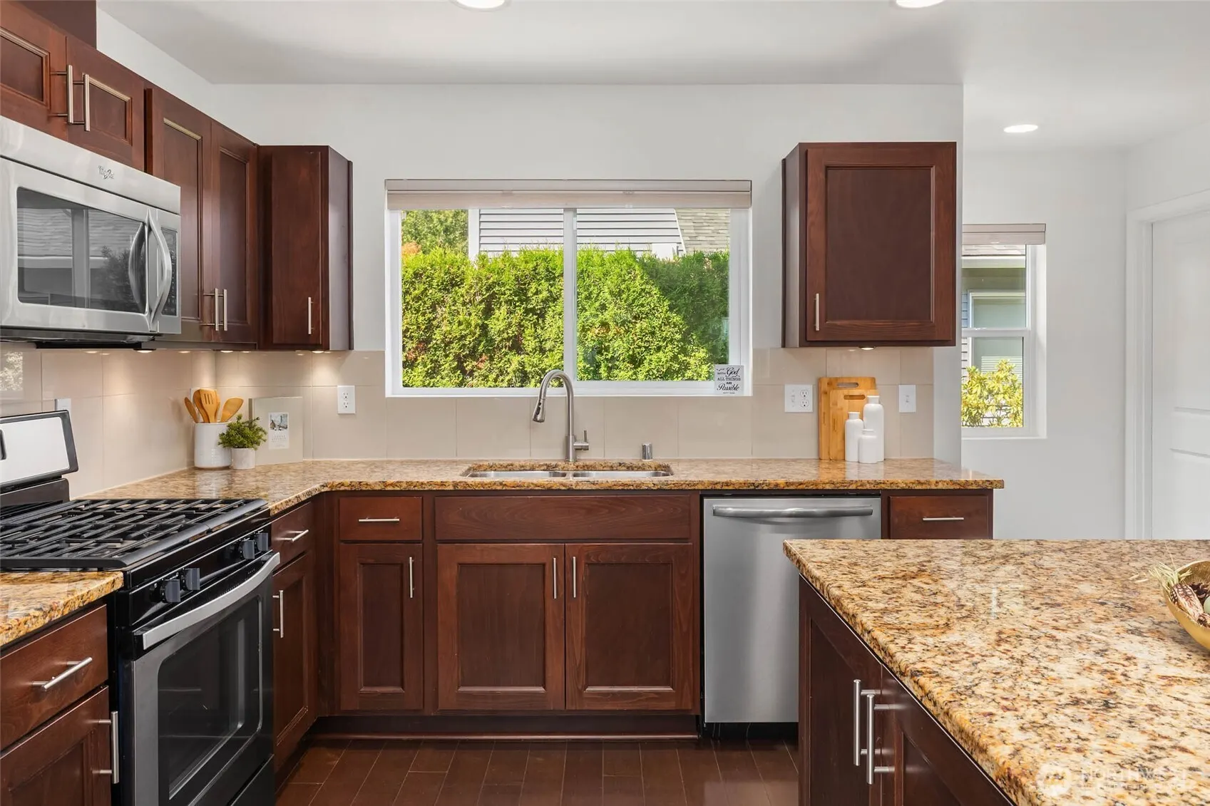 24020 NE 113th Place #37, Redmond, WA 98053