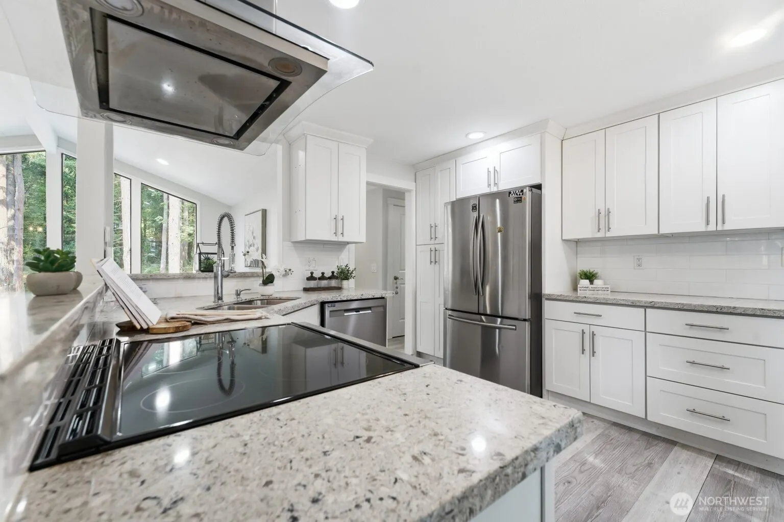 25120 SE 14th Street , Sammamish, WA 98075