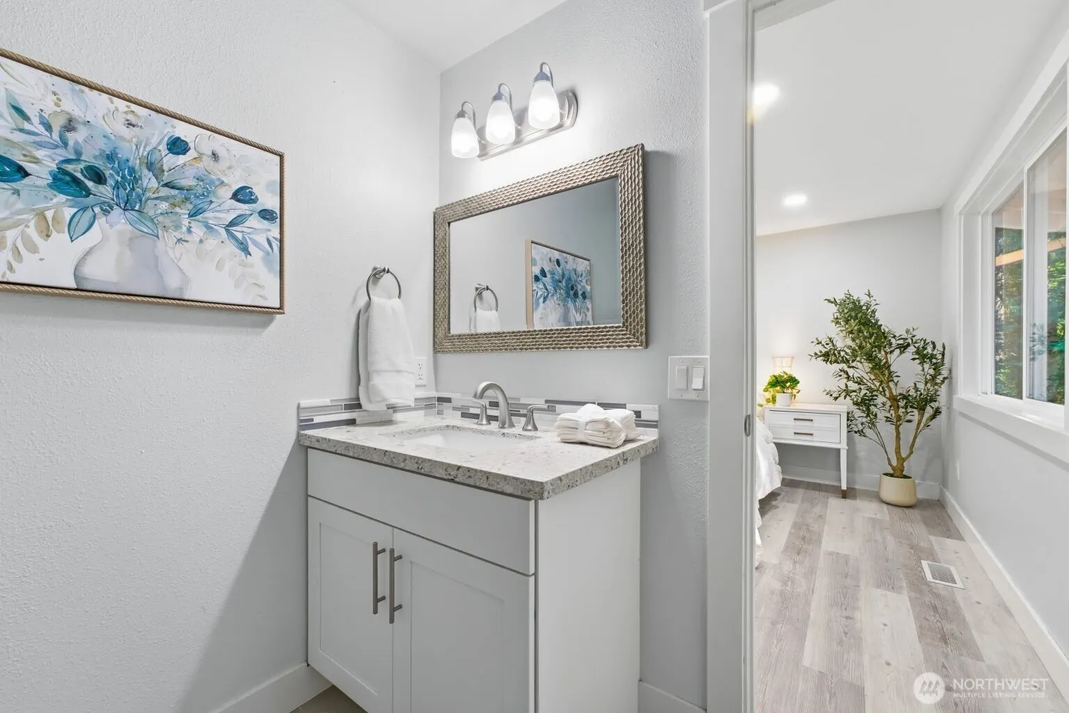 25120 SE 14th Street , Sammamish, WA 98075