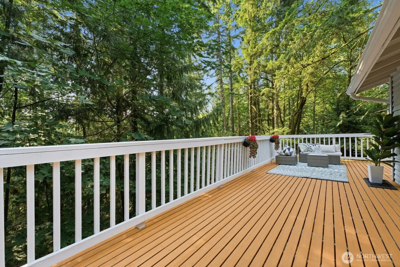 25120 SE 14th Street , Sammamish, WA 98075