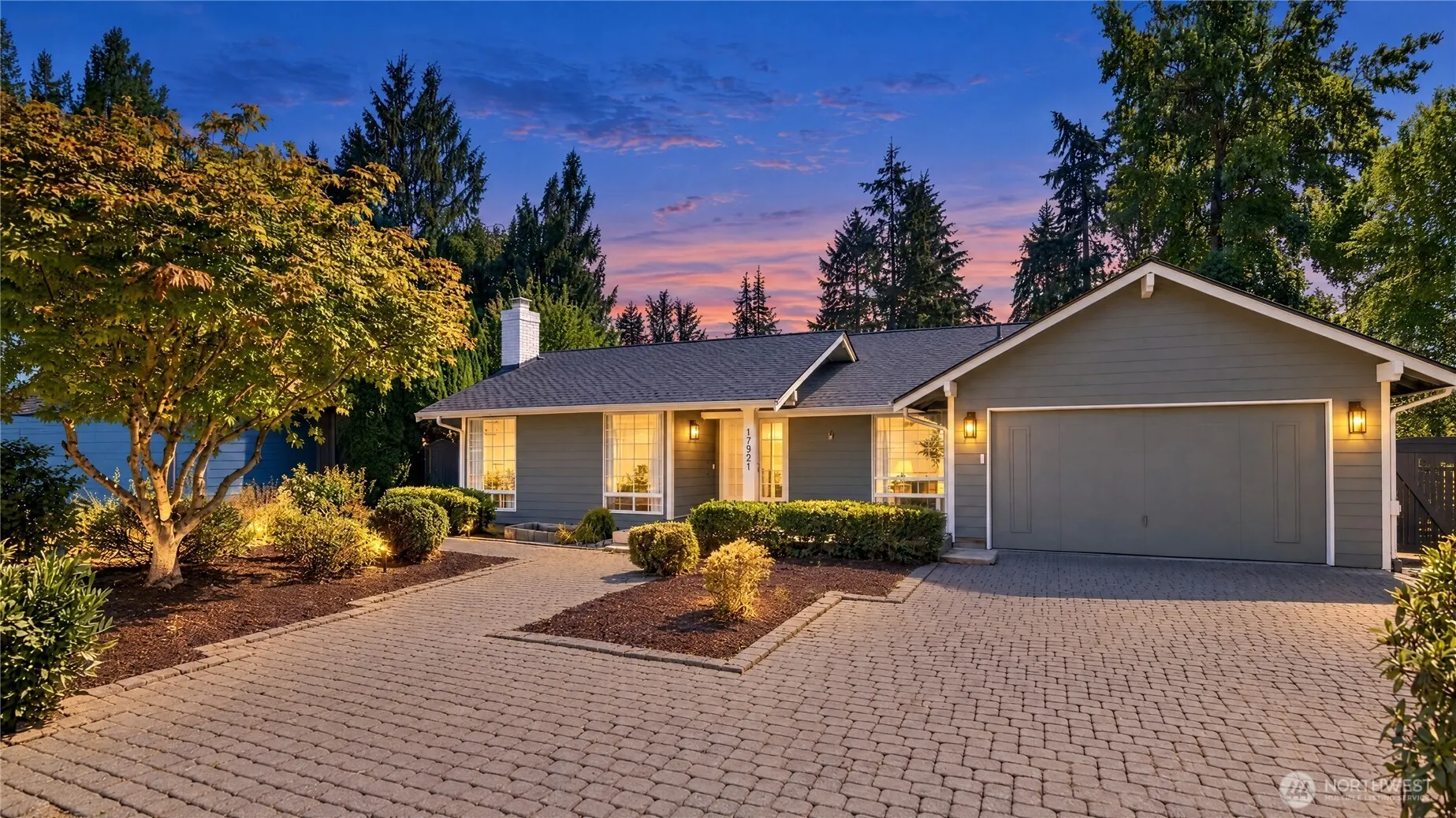 17921 NE 27th Street , Redmond, WA 98052