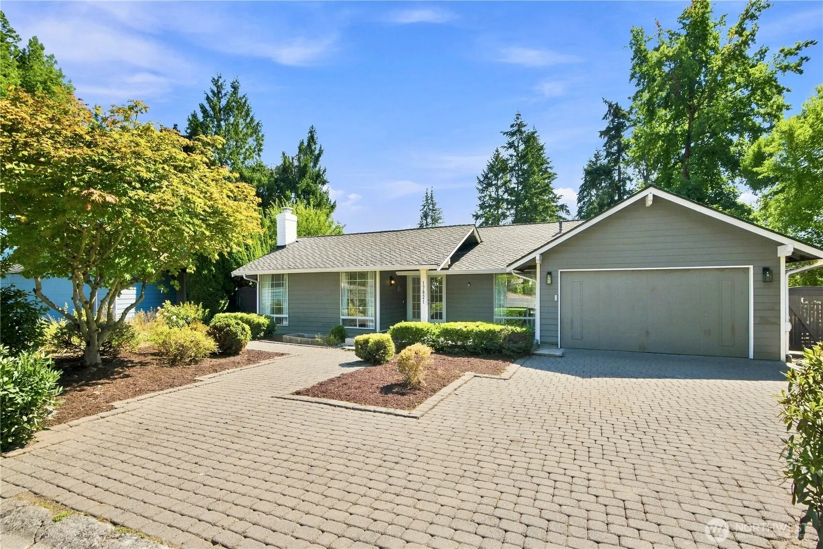 17921 NE 27th Street , Redmond, WA 98052