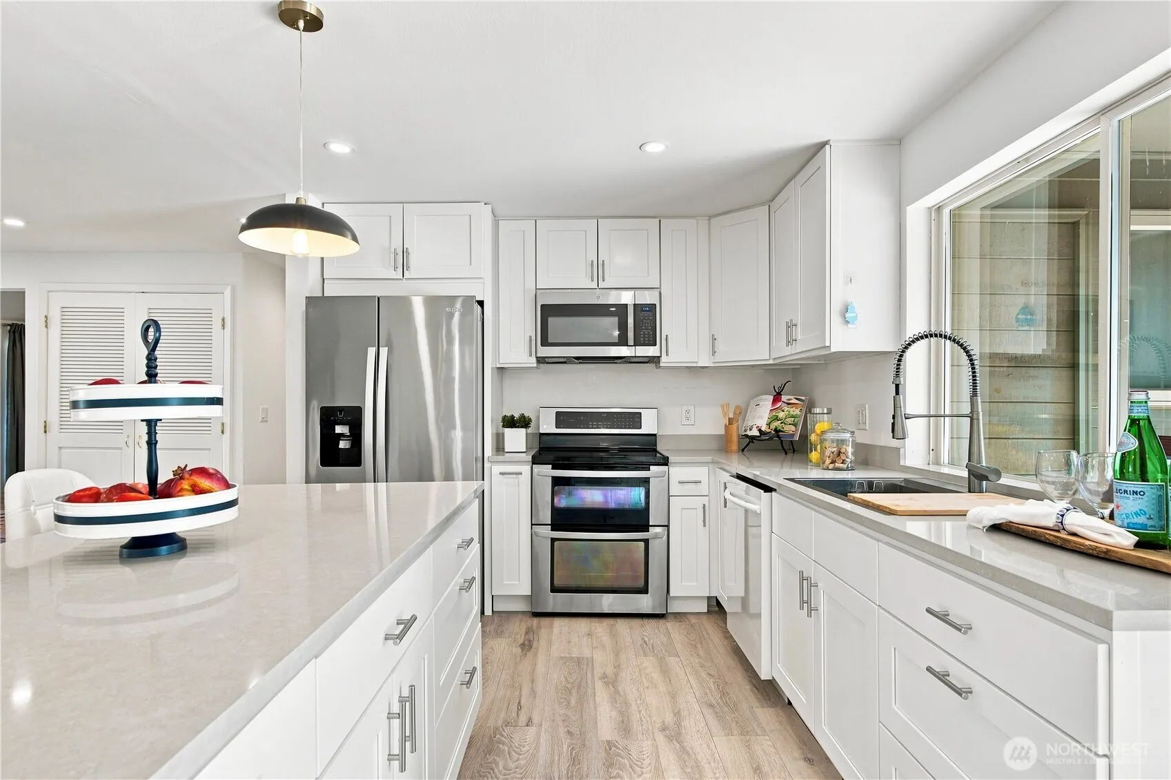 17921 NE 27th Street , Redmond, WA 98052