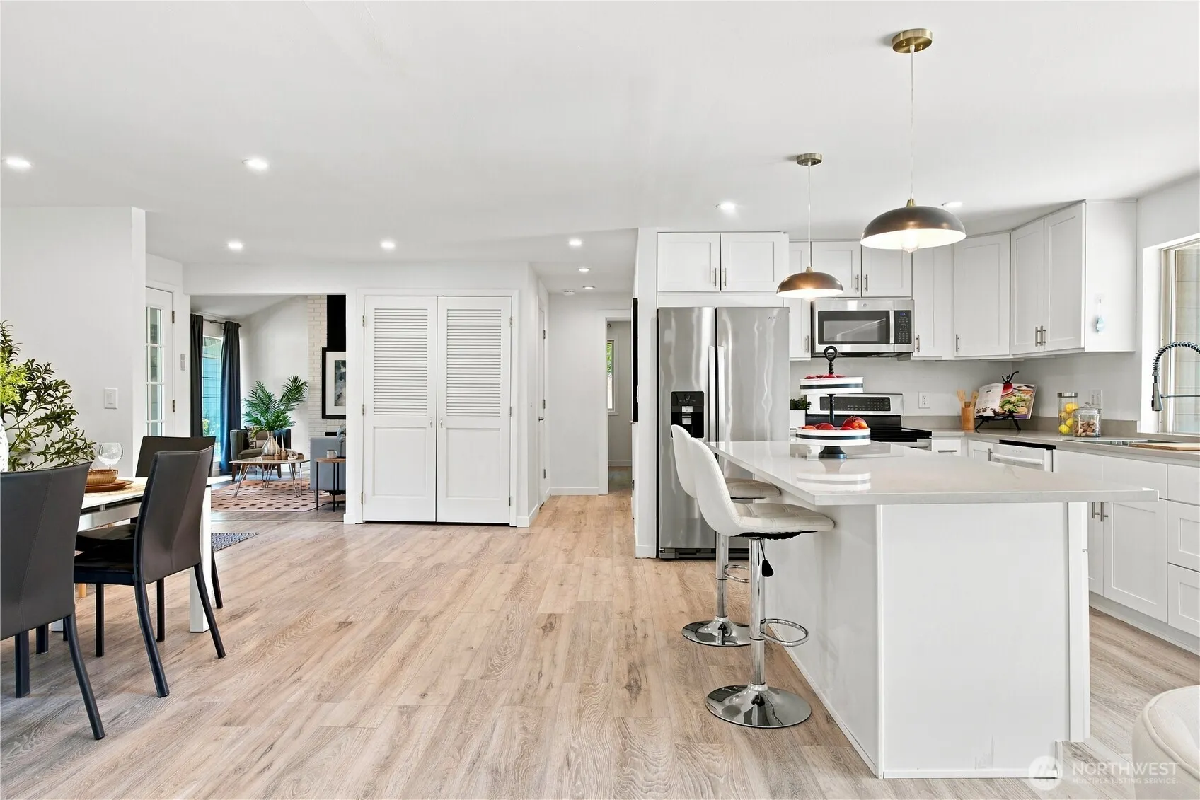 17921 NE 27th Street , Redmond, WA 98052