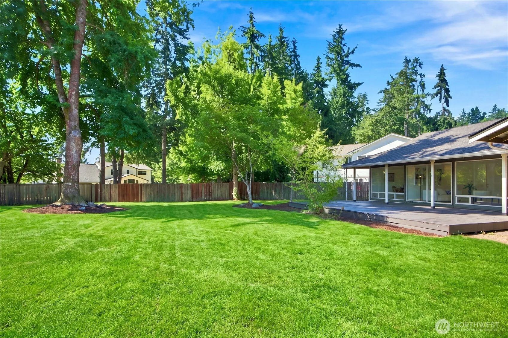 17921 NE 27th Street , Redmond, WA 98052