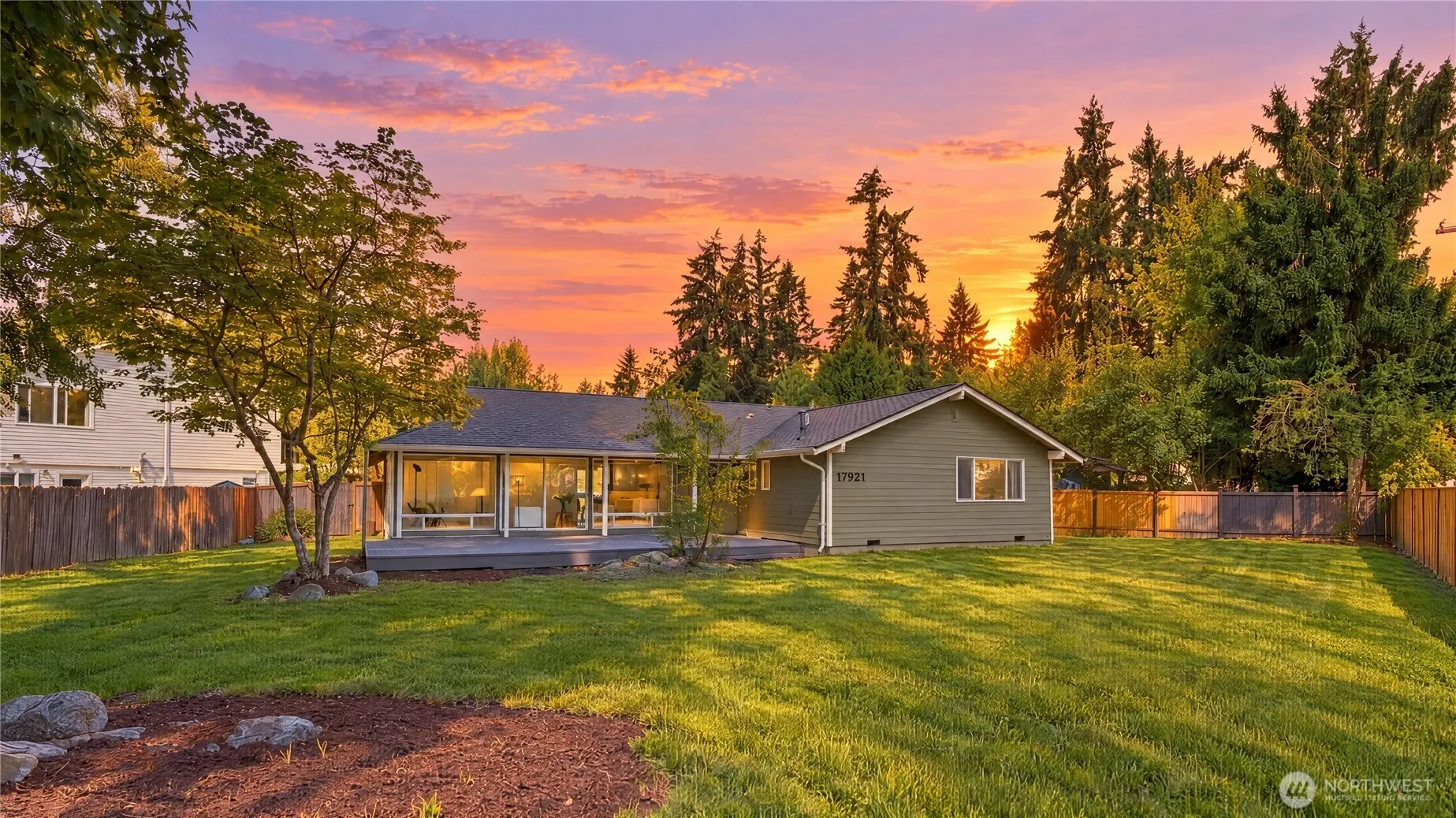 17921 NE 27th Street , Redmond, WA 98052