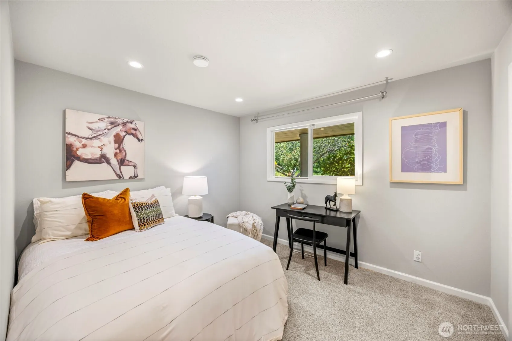 1245 6th Avenue SE, Issaquah, WA 98027