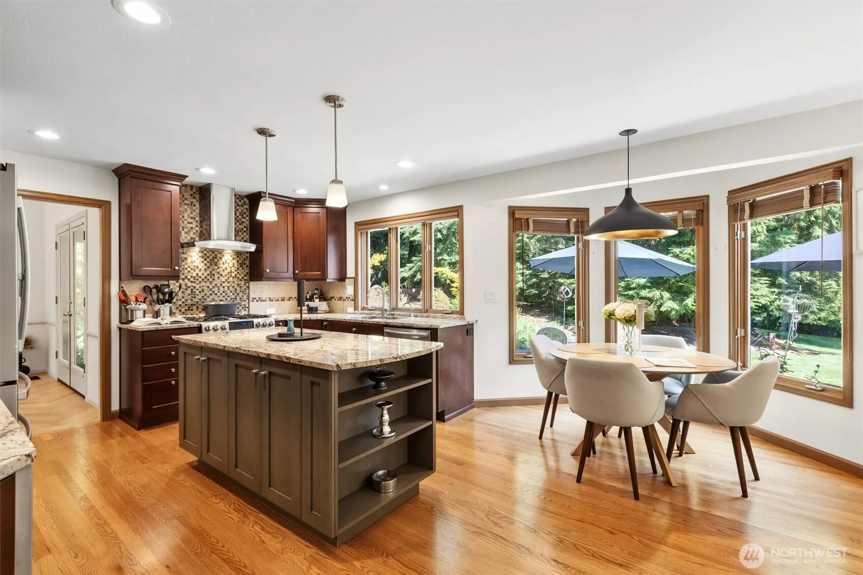 13022 205th Place SE, Issaquah, WA 98027