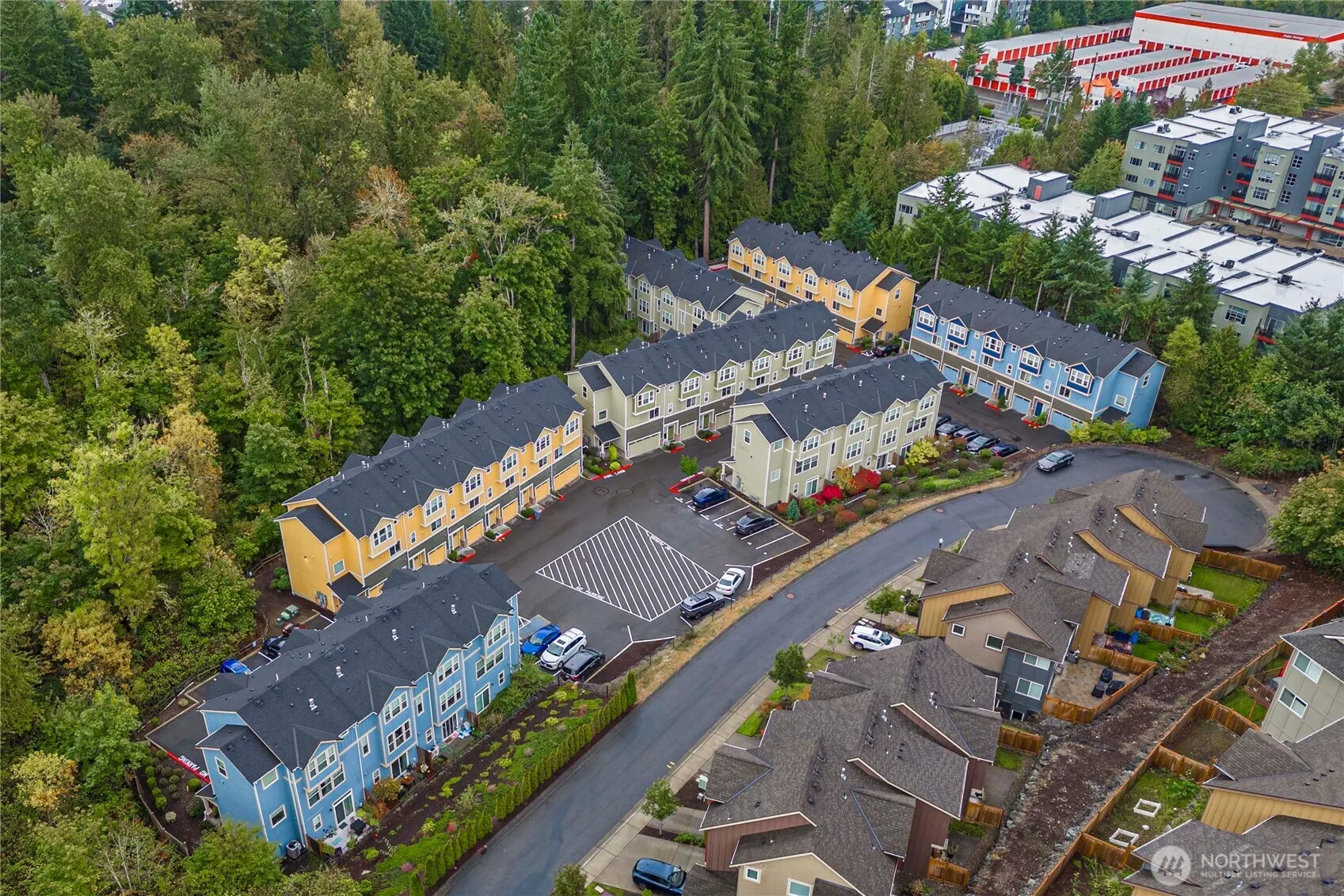 23000 NE 8th Street #E5, Sammamish, WA 98074