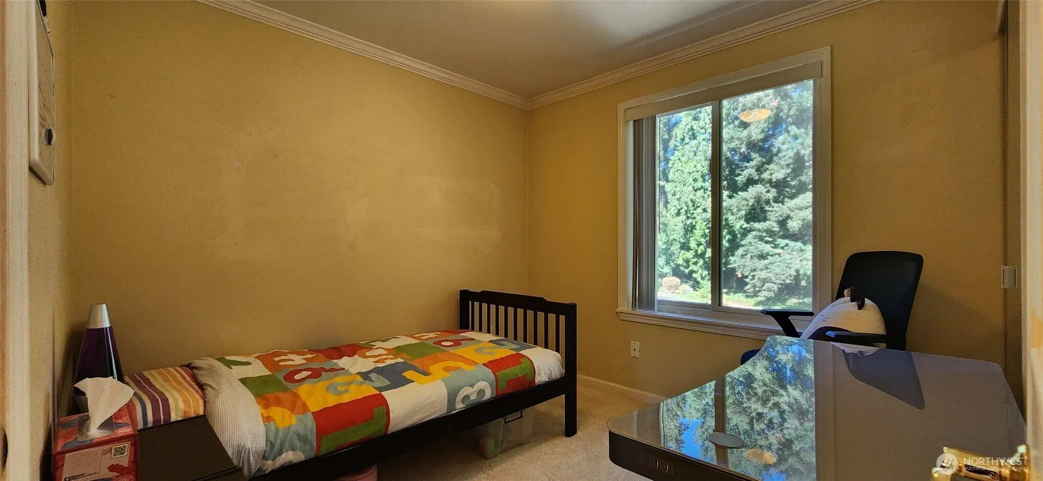 10501 160th Court NE, Redmond, WA 98052