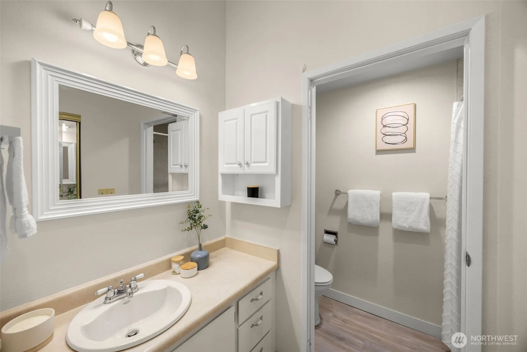 204 Mountain Park Boulevard SW #C302, Issaquah, WA 98027