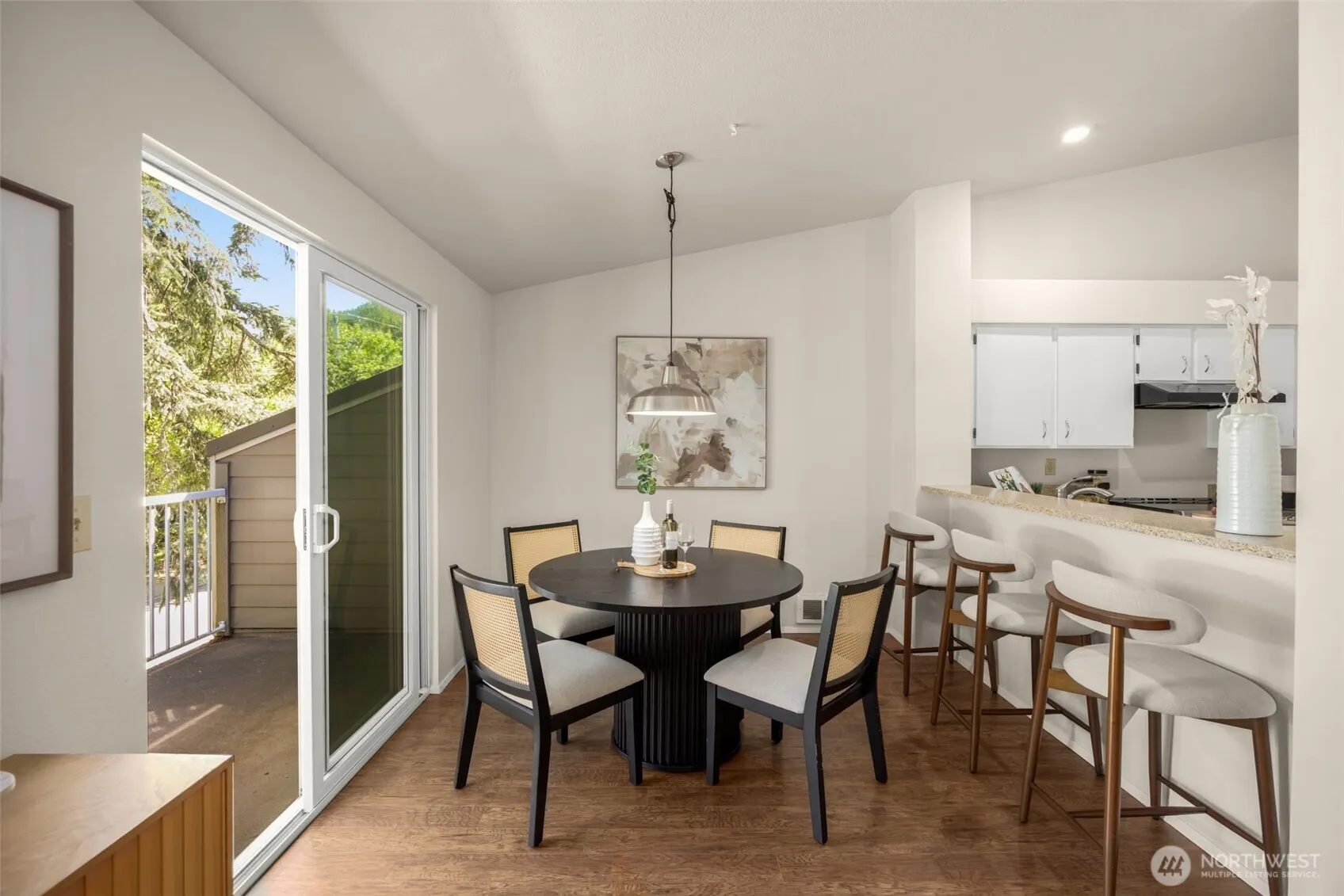 204 Mountain Park Boulevard SW #C302, Issaquah, WA 98027