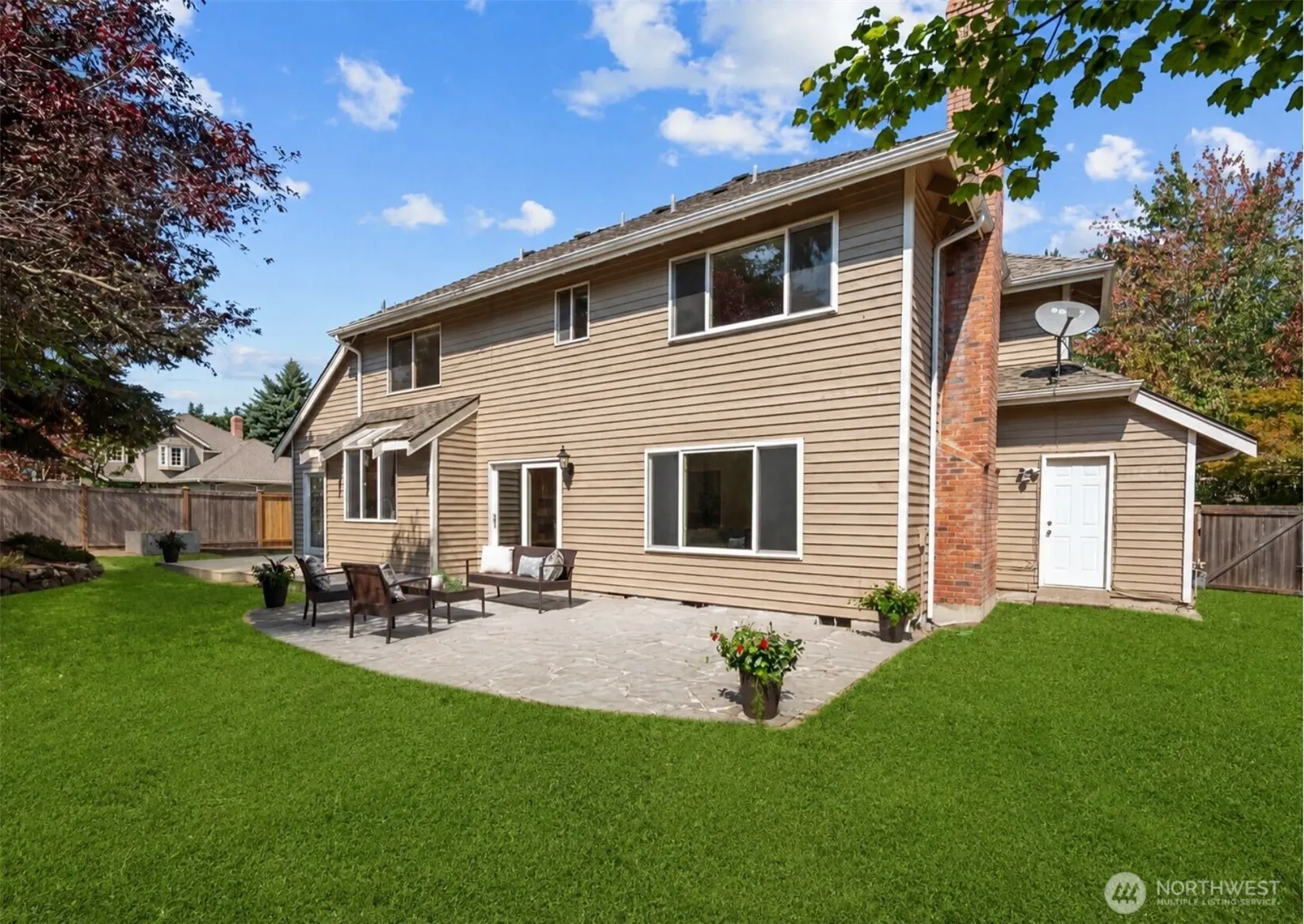 24717 SE 45th Pl , Issaquah, WA 98029
