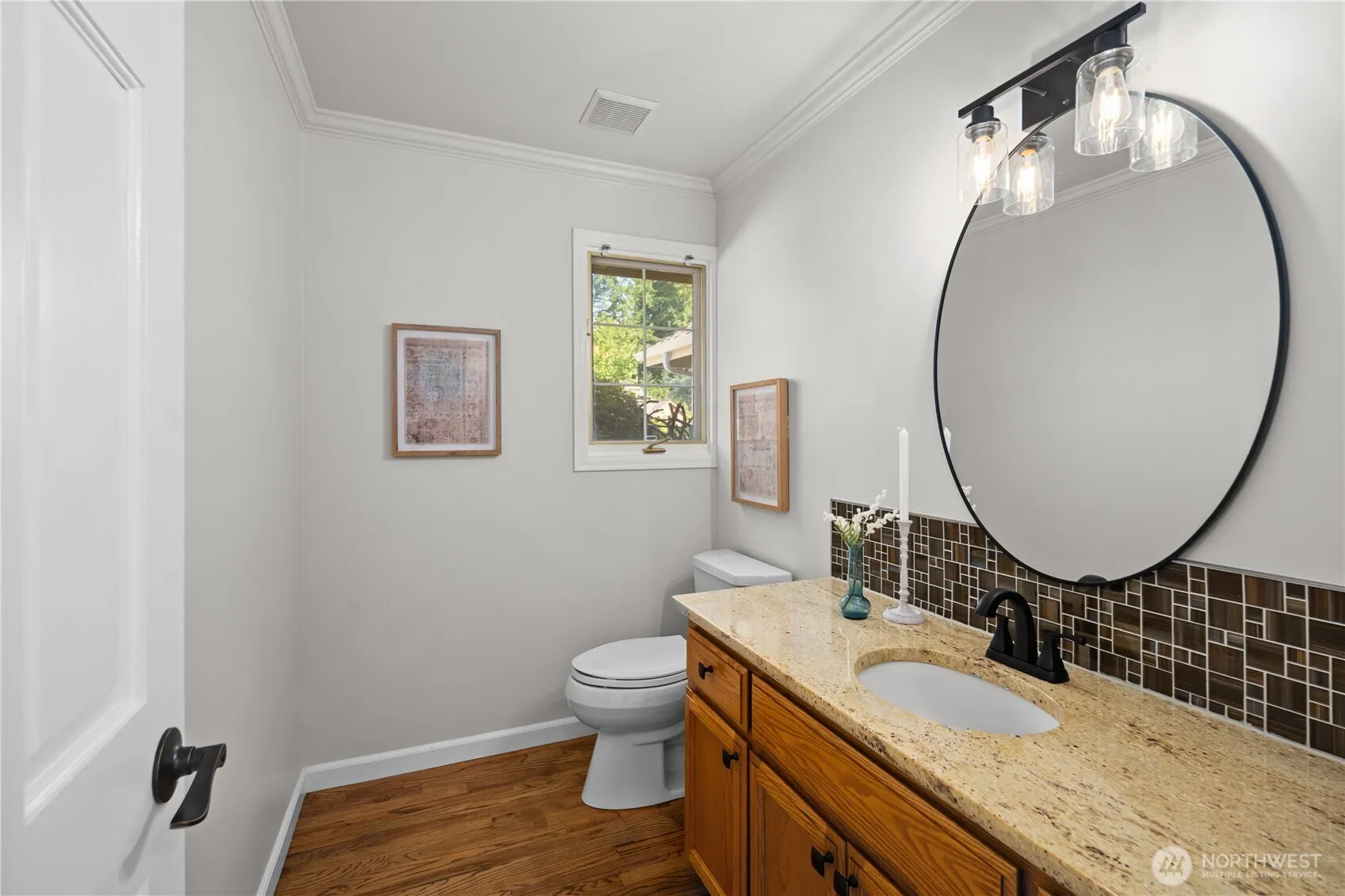 24717 SE 45th Pl , Issaquah, WA 98029