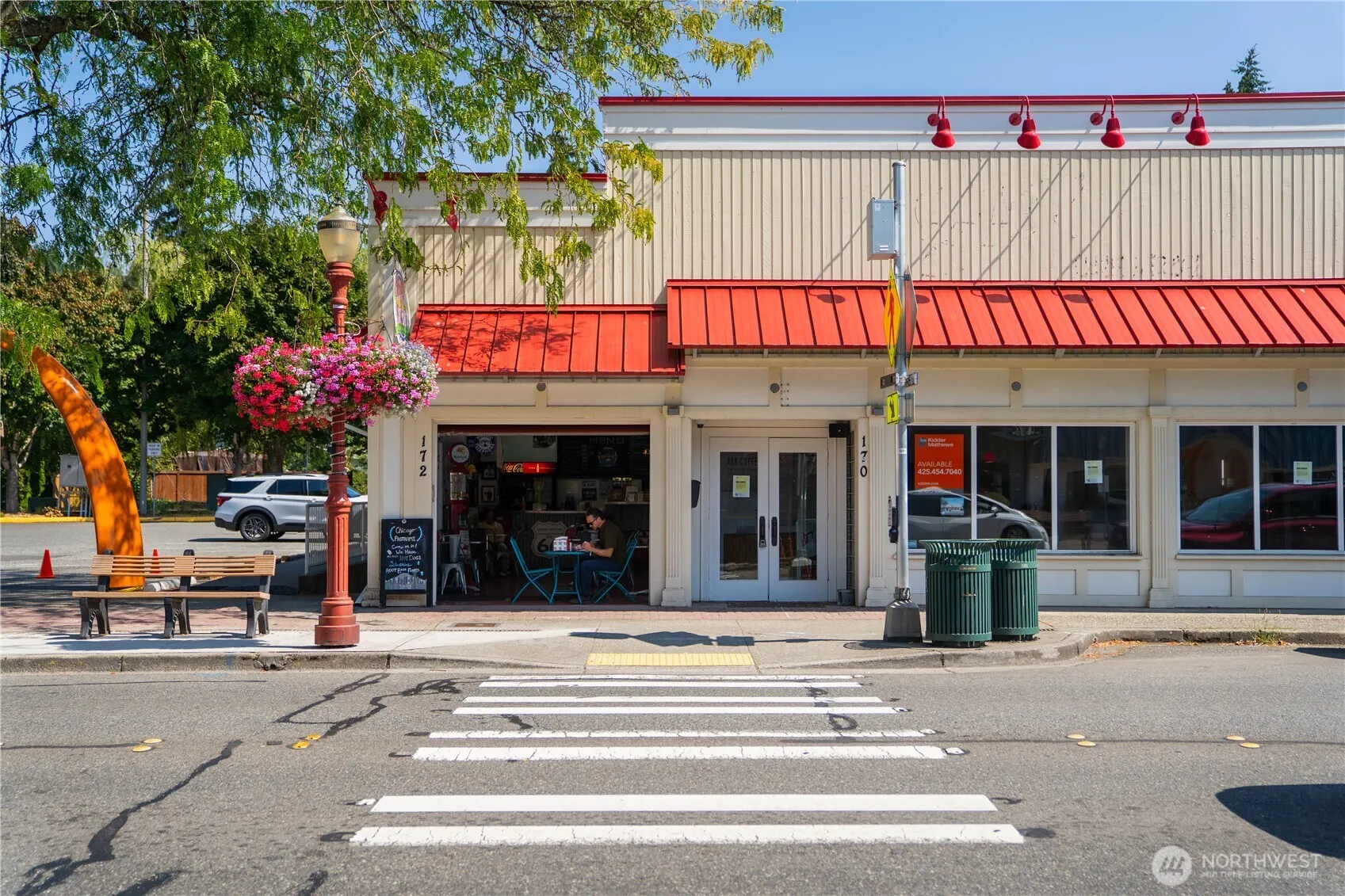 24717 SE 45th Pl , Issaquah, WA 98029