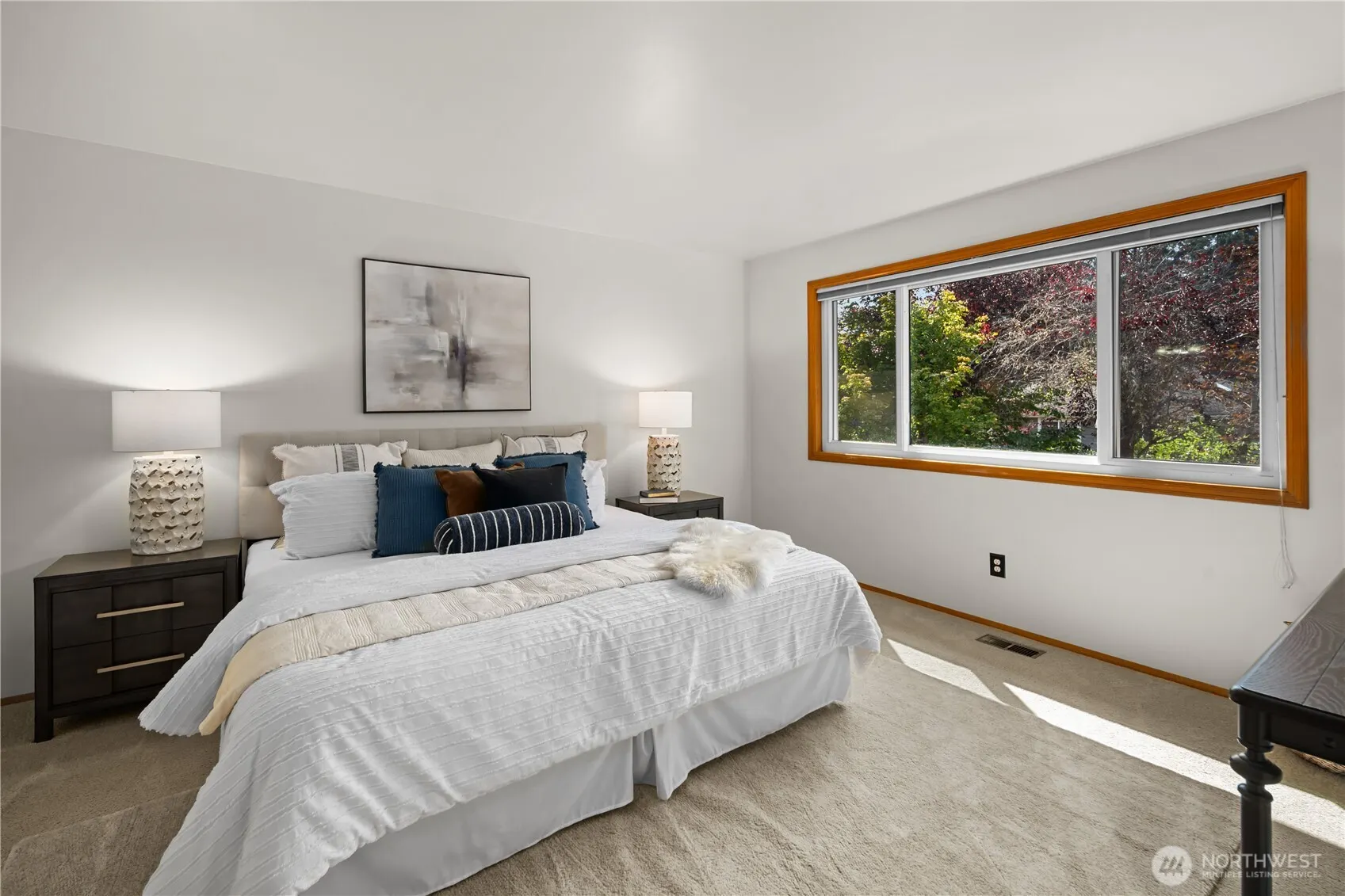 24717 SE 45th Pl , Issaquah, WA 98029