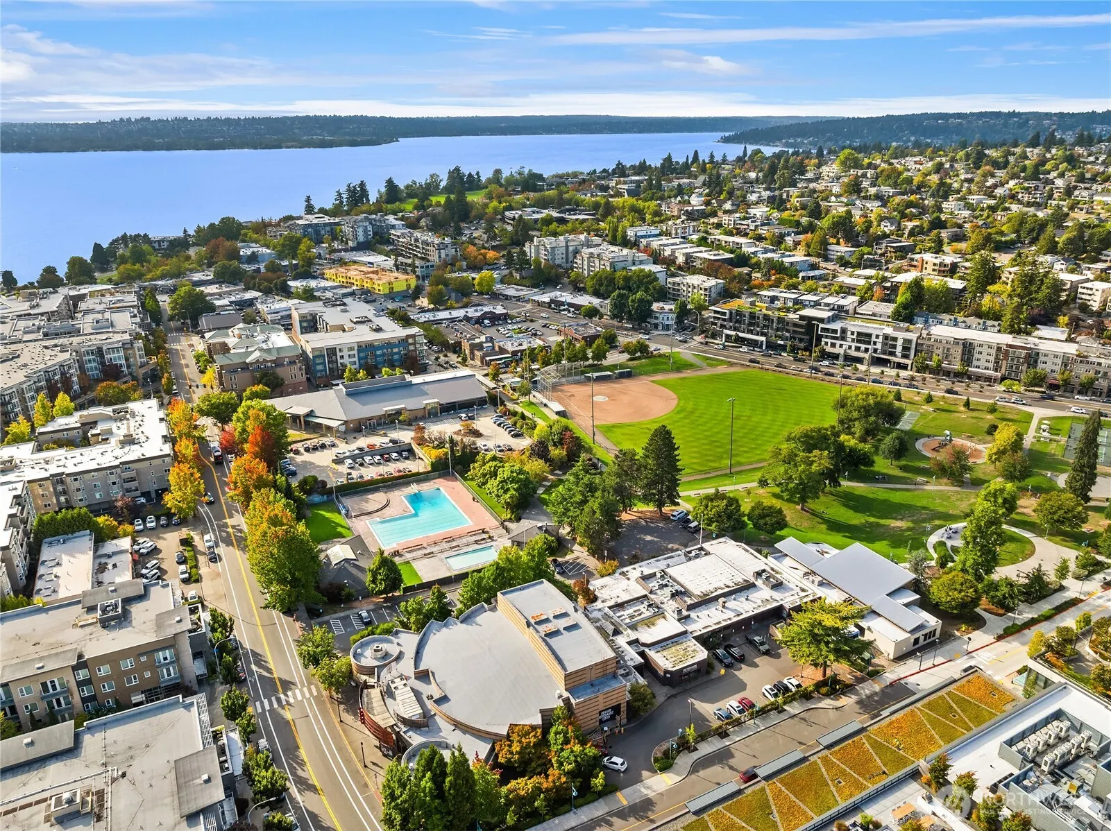 136 Central Way #304, Kirkland, WA 98033