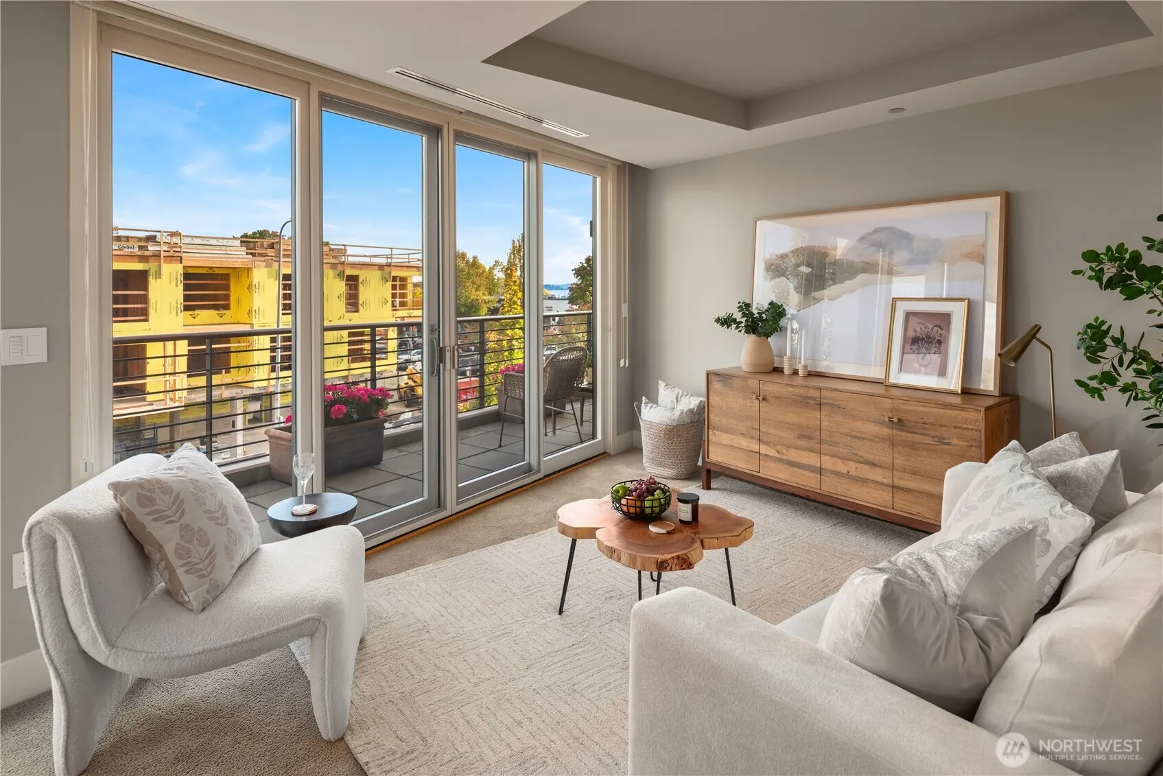 136 Central Way #304, Kirkland, WA 98033