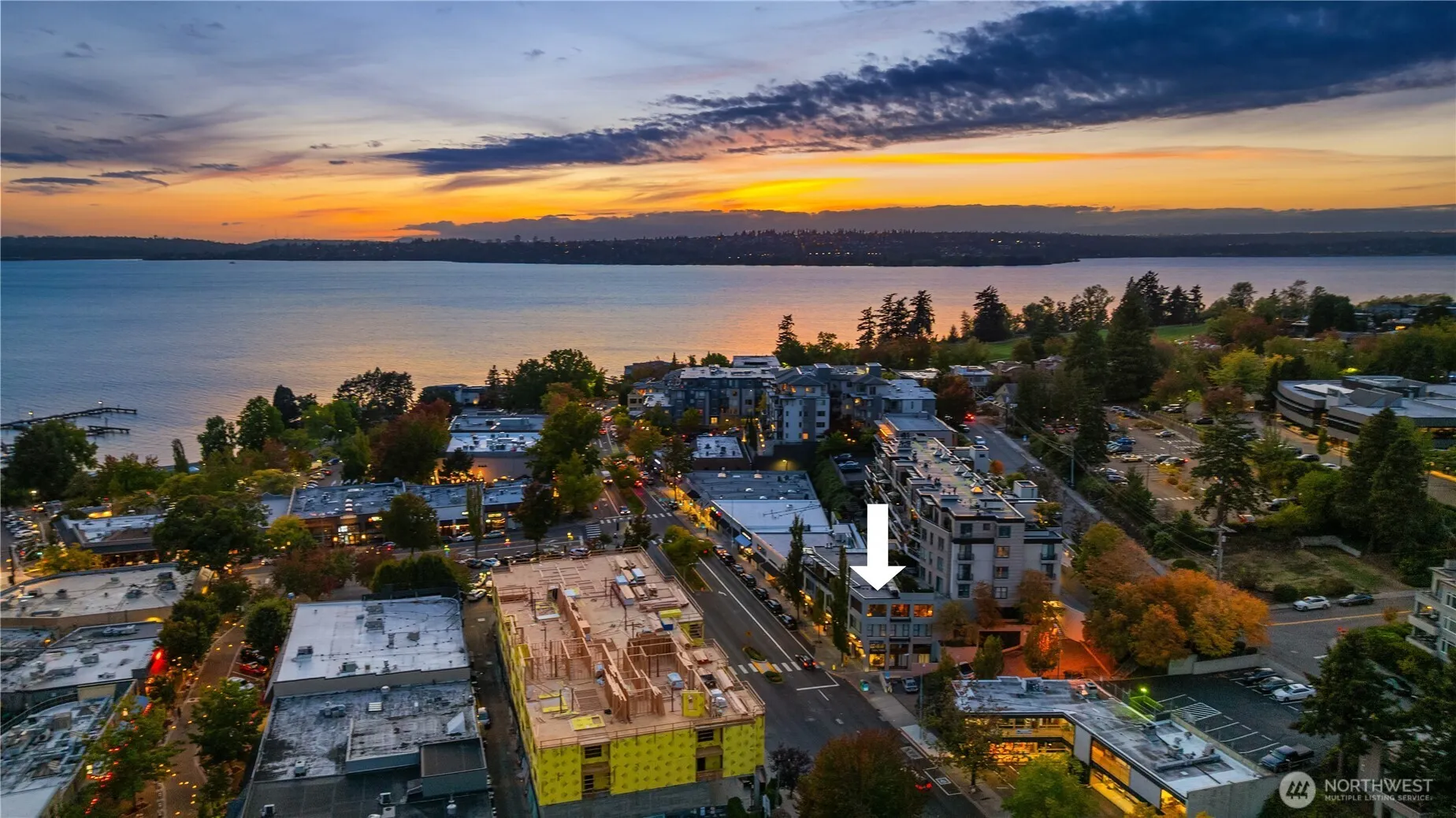 136 Central Way #304, Kirkland, WA 98033