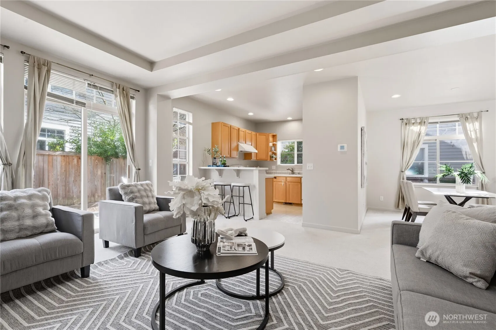 15743 NE 95th Way , Redmond, WA 98052