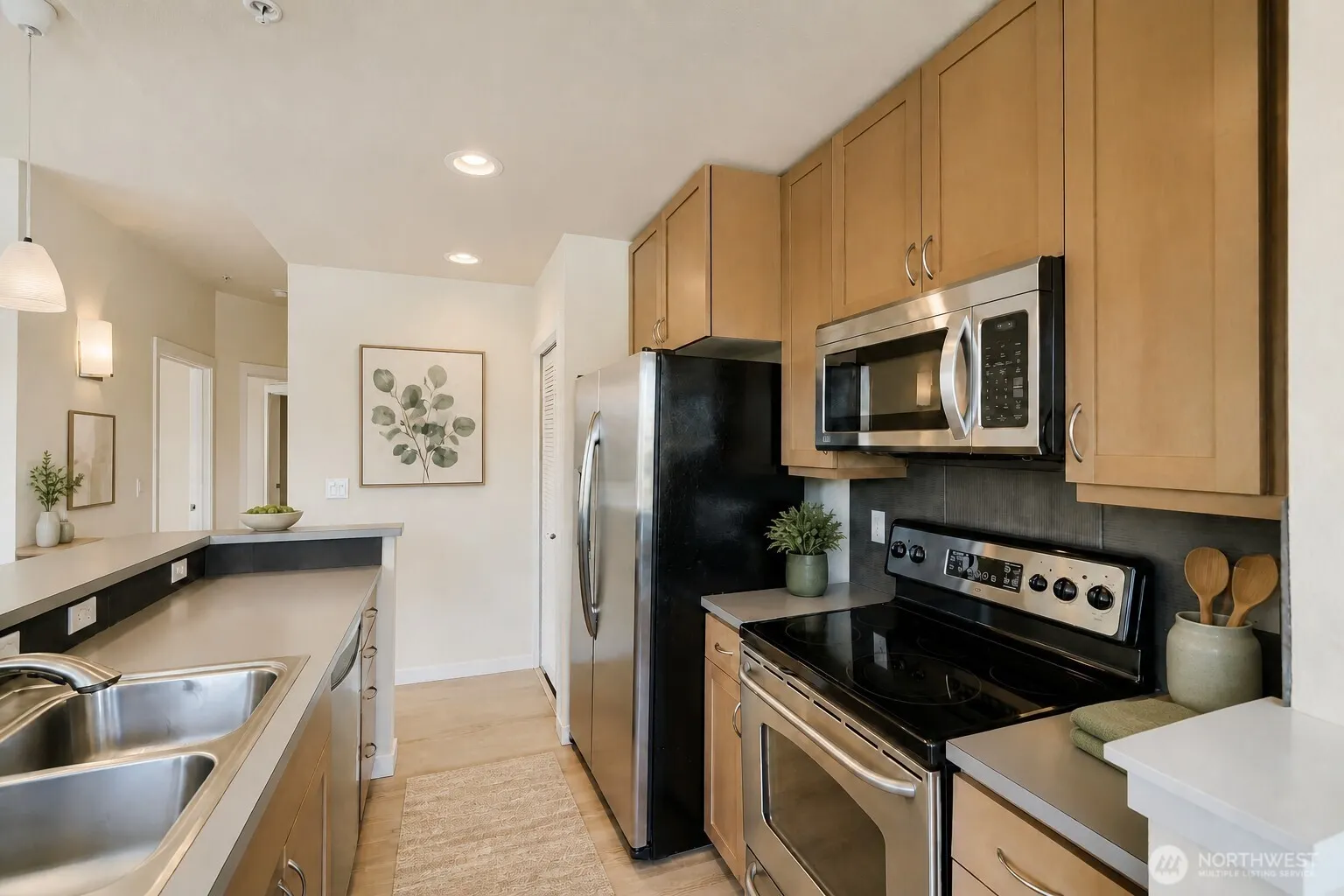 16141 Cleveland Street #213, Redmond, WA 98052