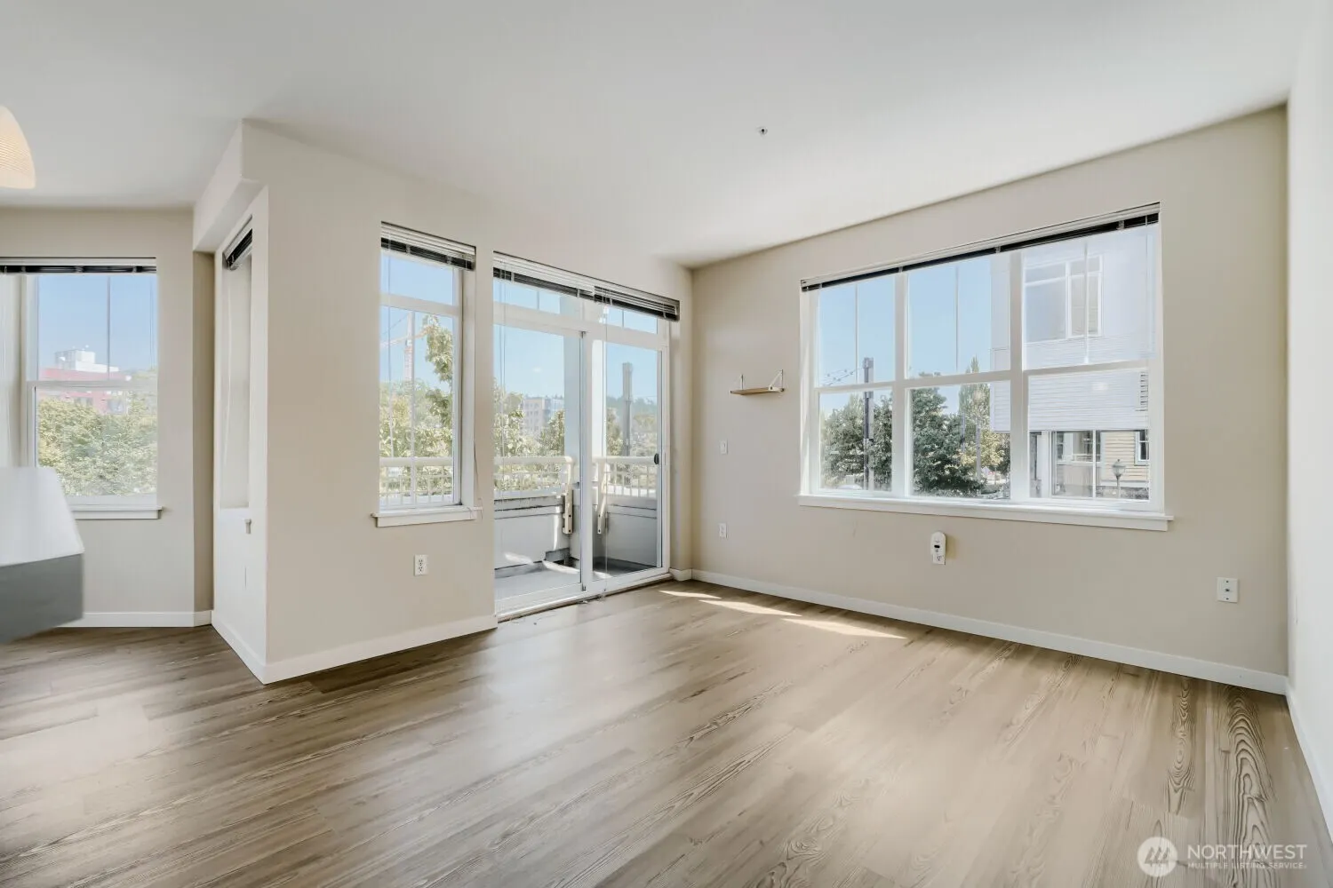 16141 Cleveland Street #213, Redmond, WA 98052