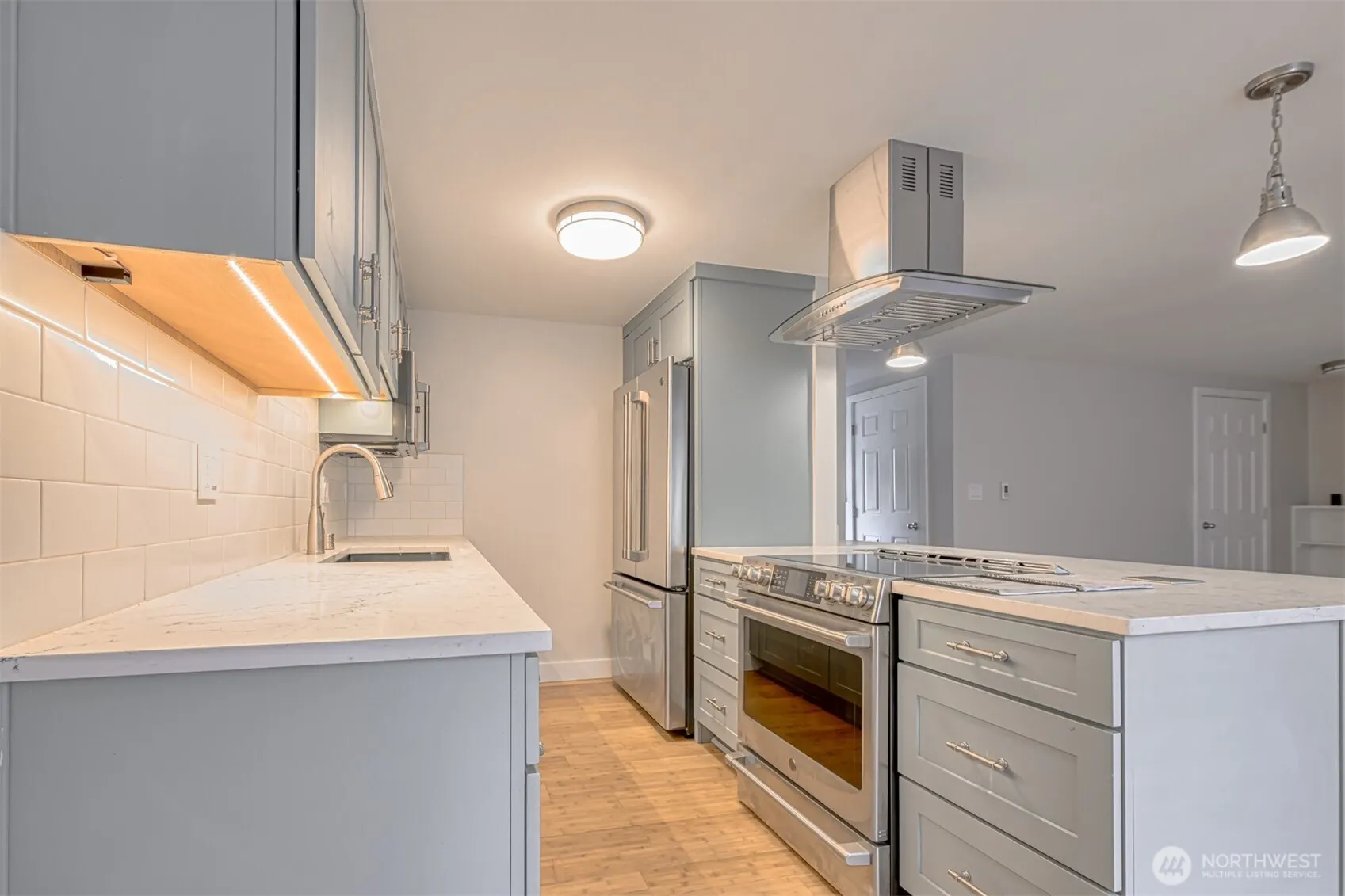 3834 175th Avenue NE #A202, Redmond, WA 98052