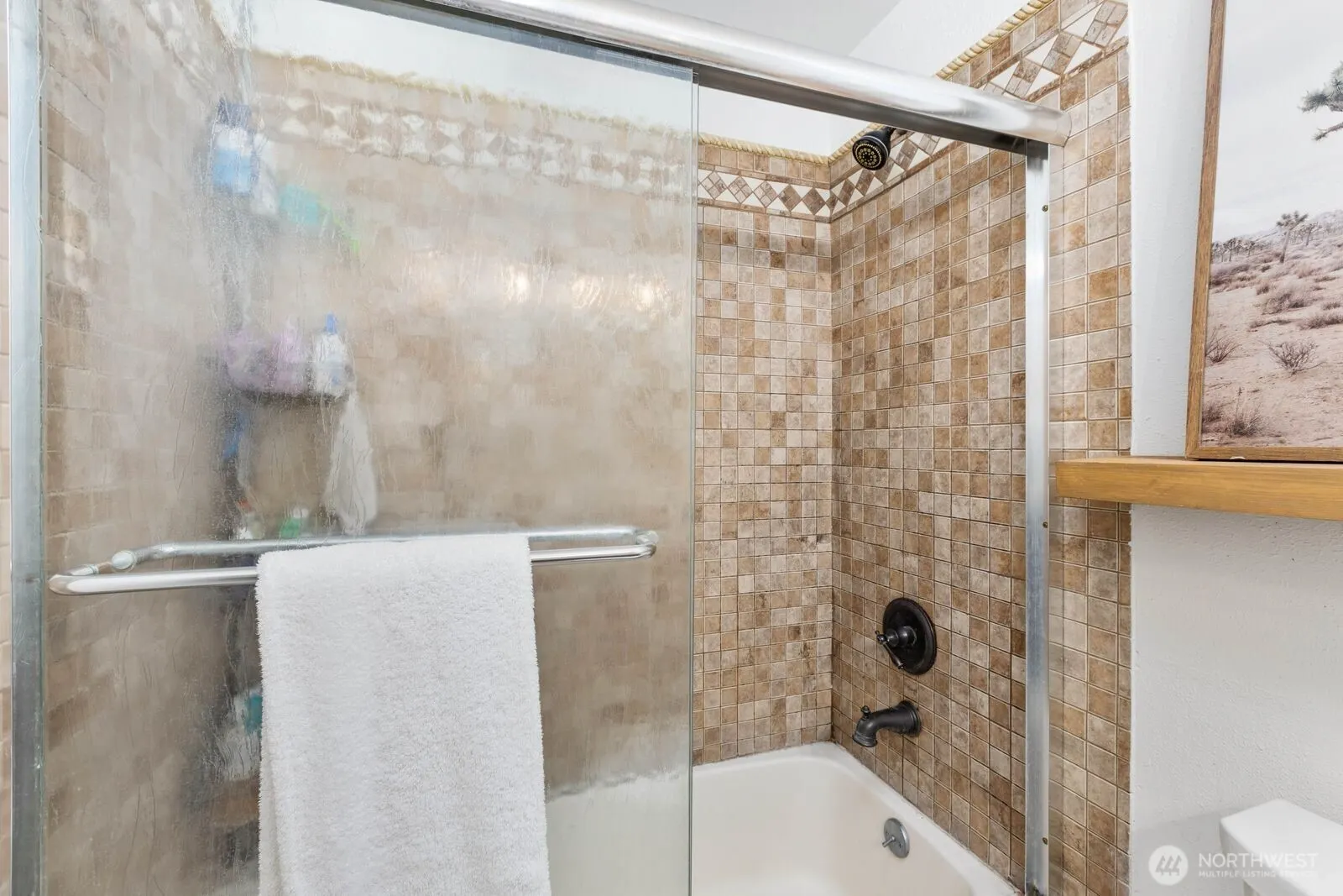 606 Crest Avenue , Kent, WA 98030