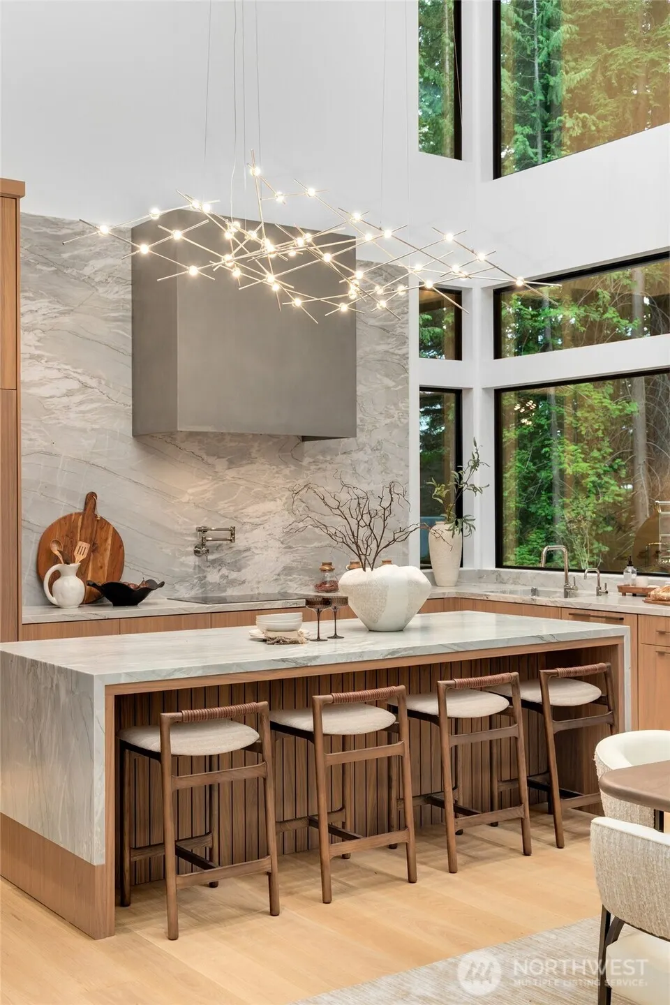 6752 266th Court SE, Issaquah, WA 98029-3692