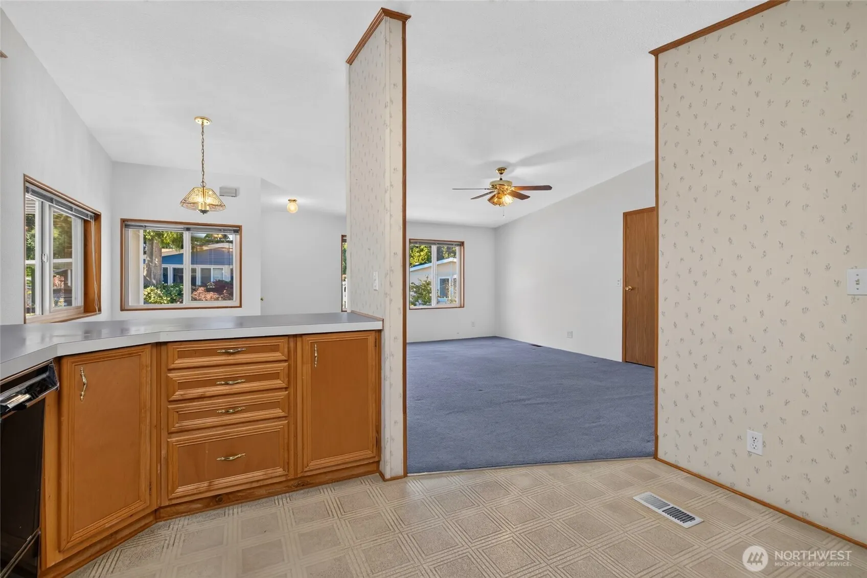 23825 15th Avenue SE #302, Bothell, WA 98021