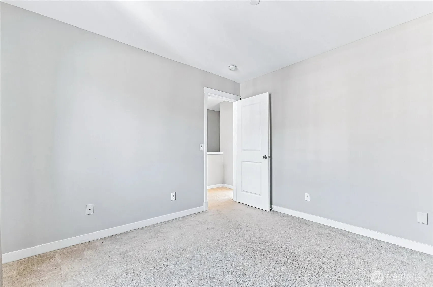 1771 25th Avenue NE, Issaquah, WA 98029