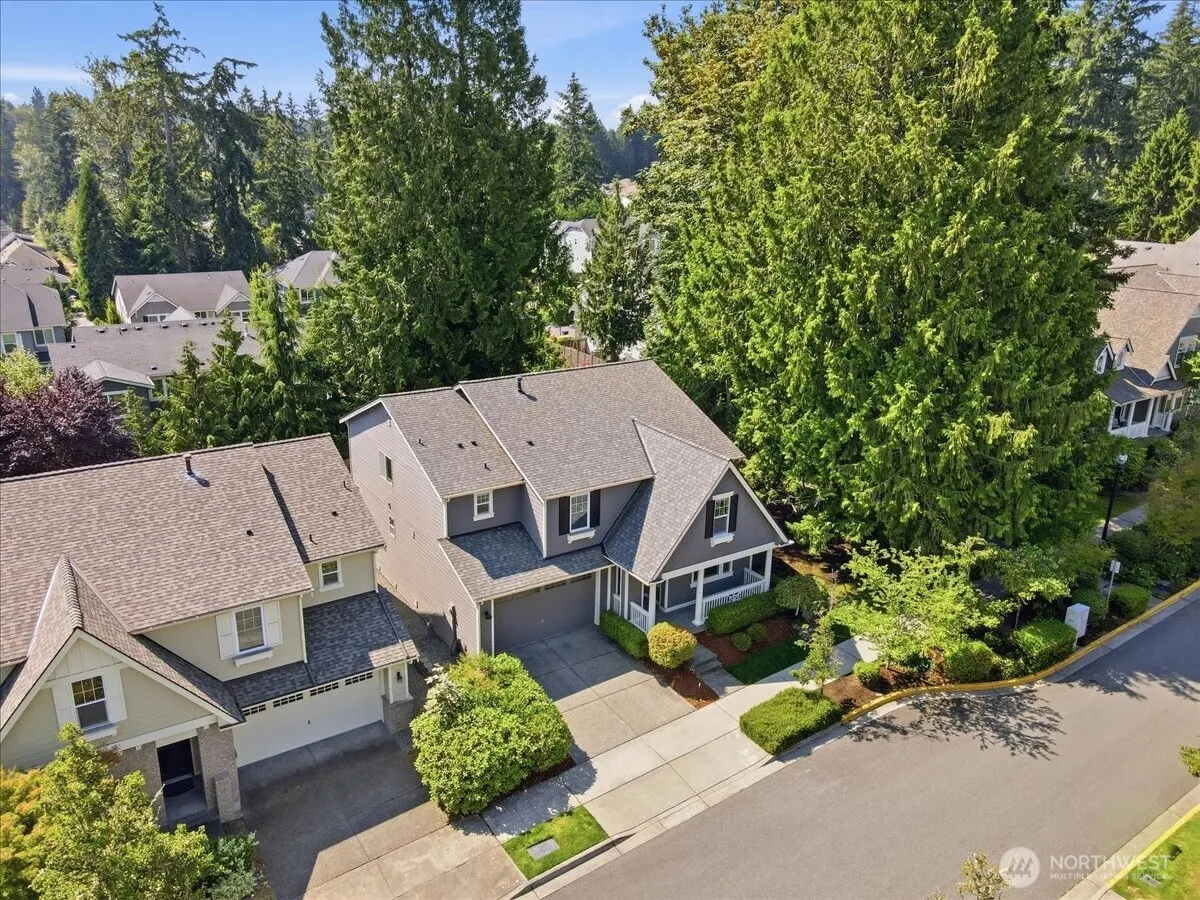 17211 NE 117th Way , Redmond, WA 98052