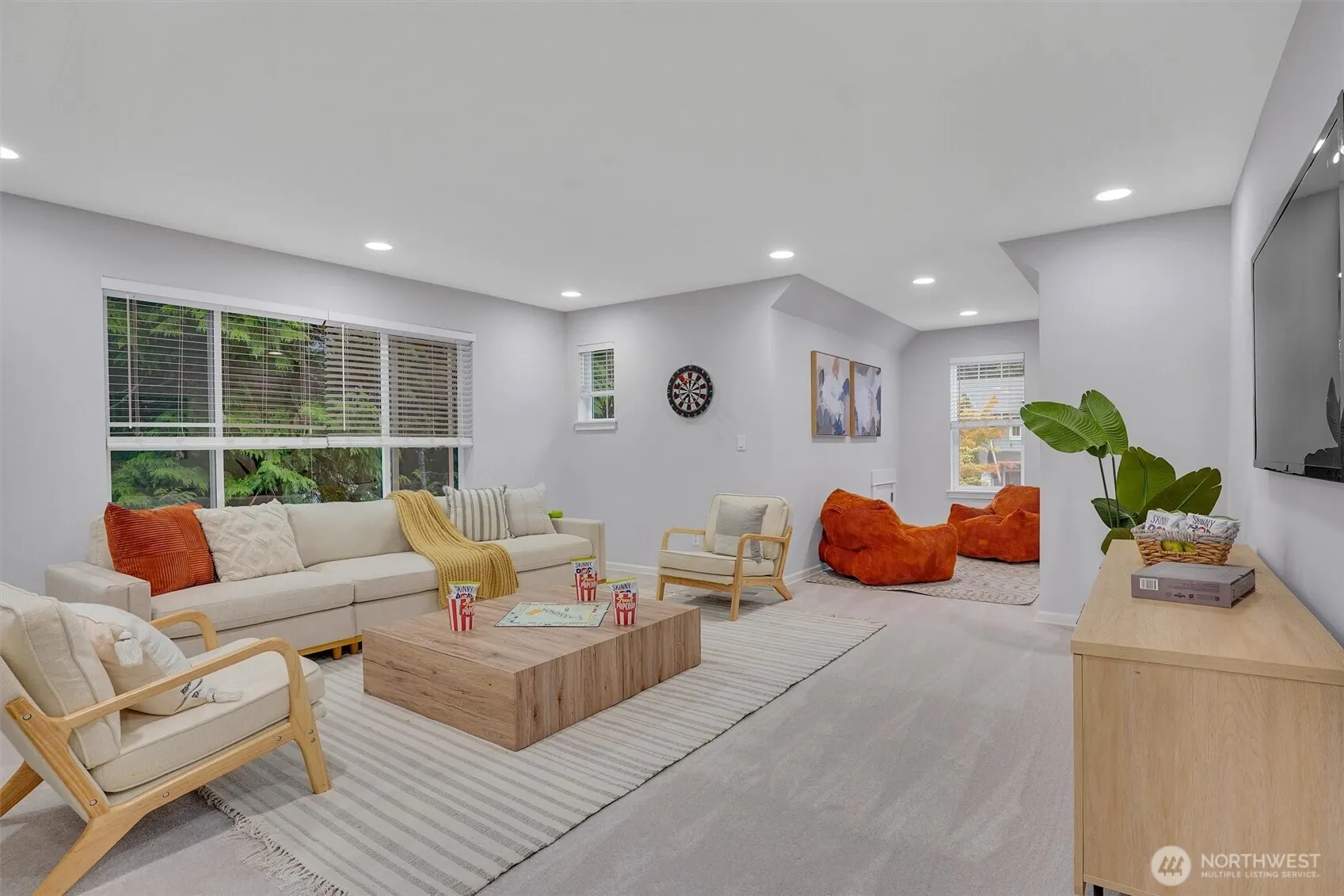 17211 NE 117th Way , Redmond, WA 98052