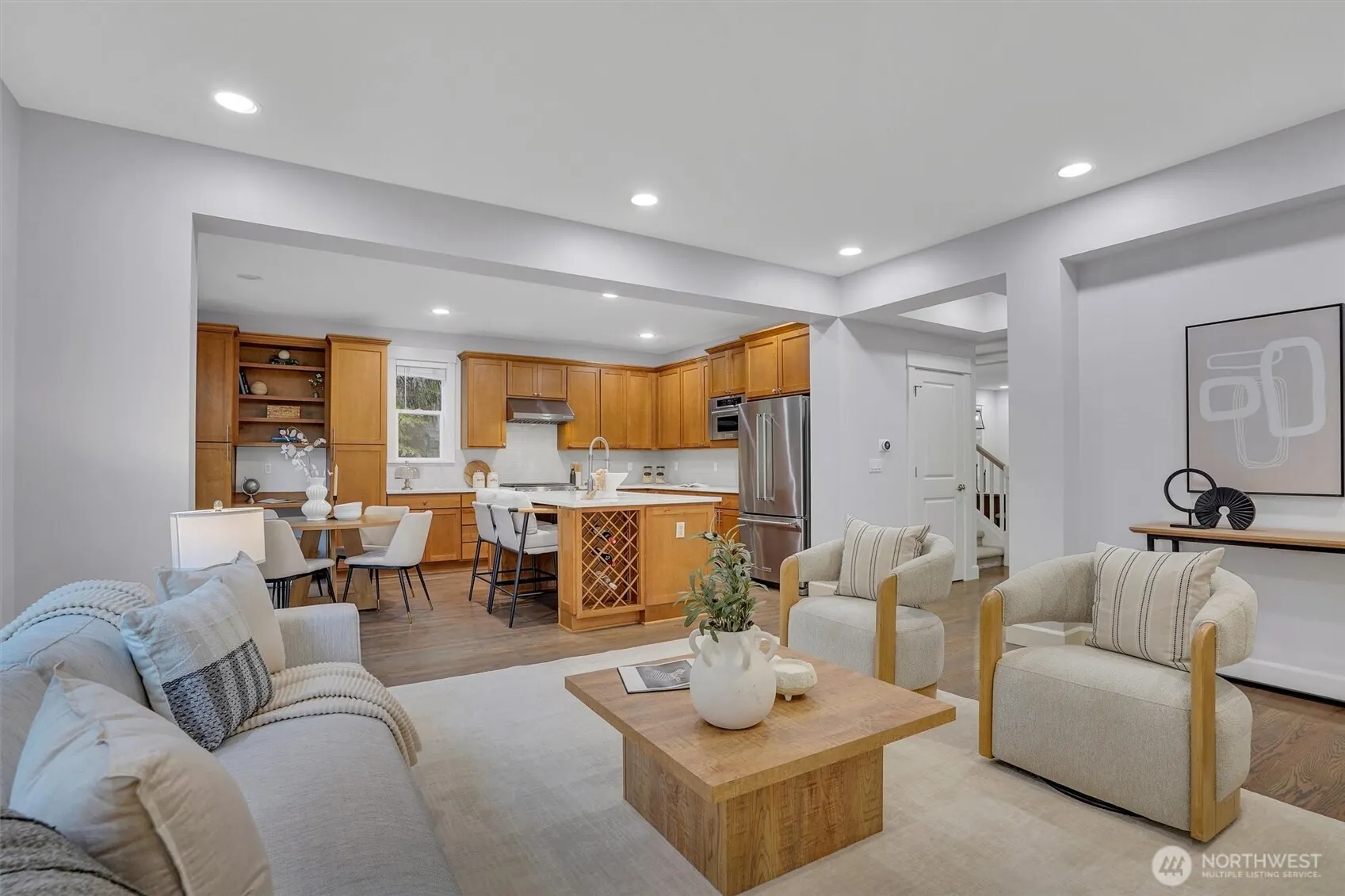 17211 NE 117th Way , Redmond, WA 98052