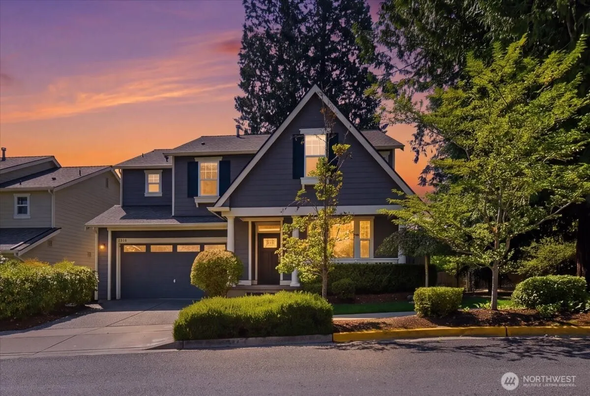 17211 NE 117th Way , Redmond, WA 98052