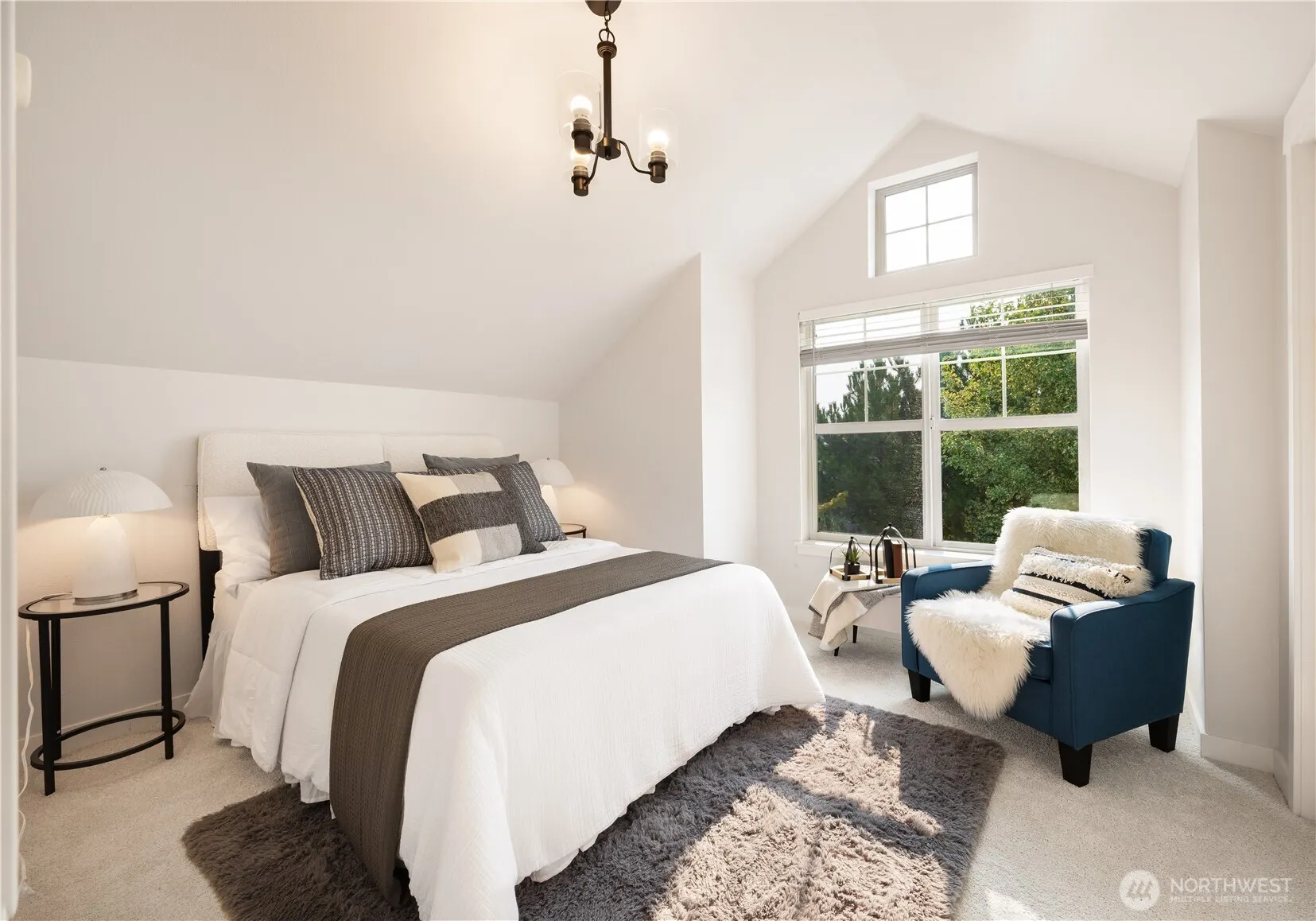 1787 26th Walk NE, Issaquah, WA 98029
