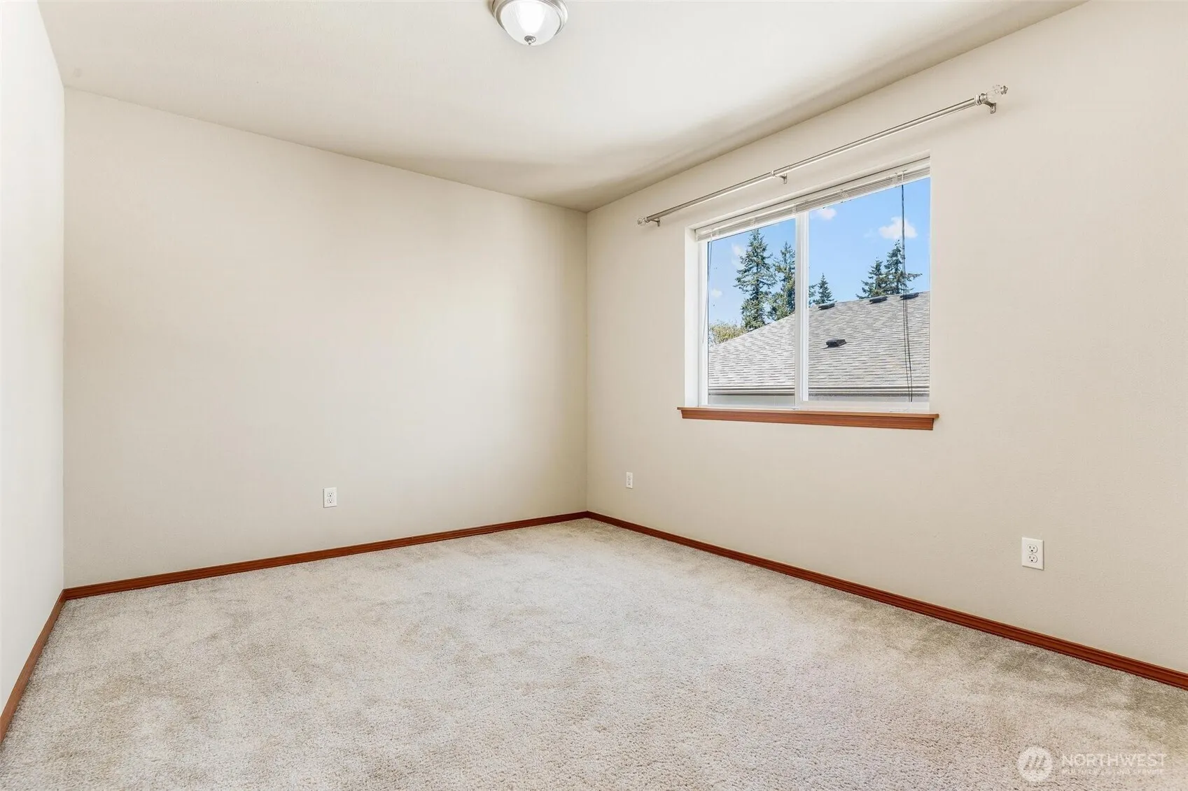 1209 139th Place SW, Lynnwood, WA 98087