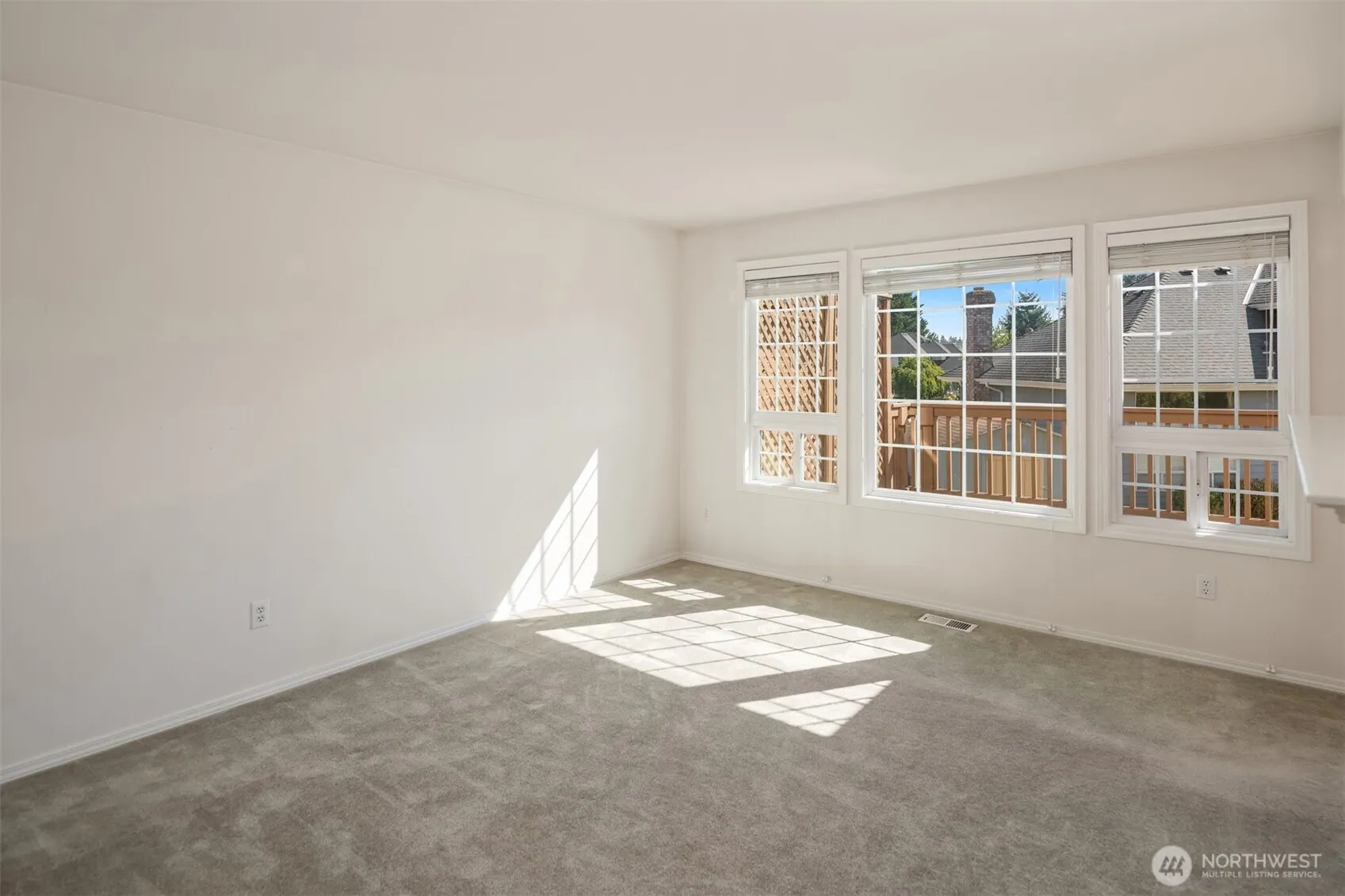 13809 SE 255th Place , Kent, WA 98042