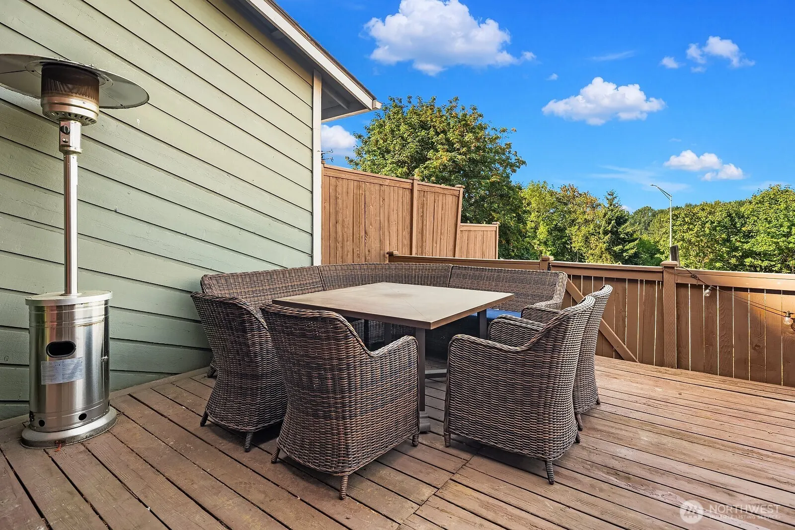 25044 Lake Fenwick Road #32, Kent, WA 98032