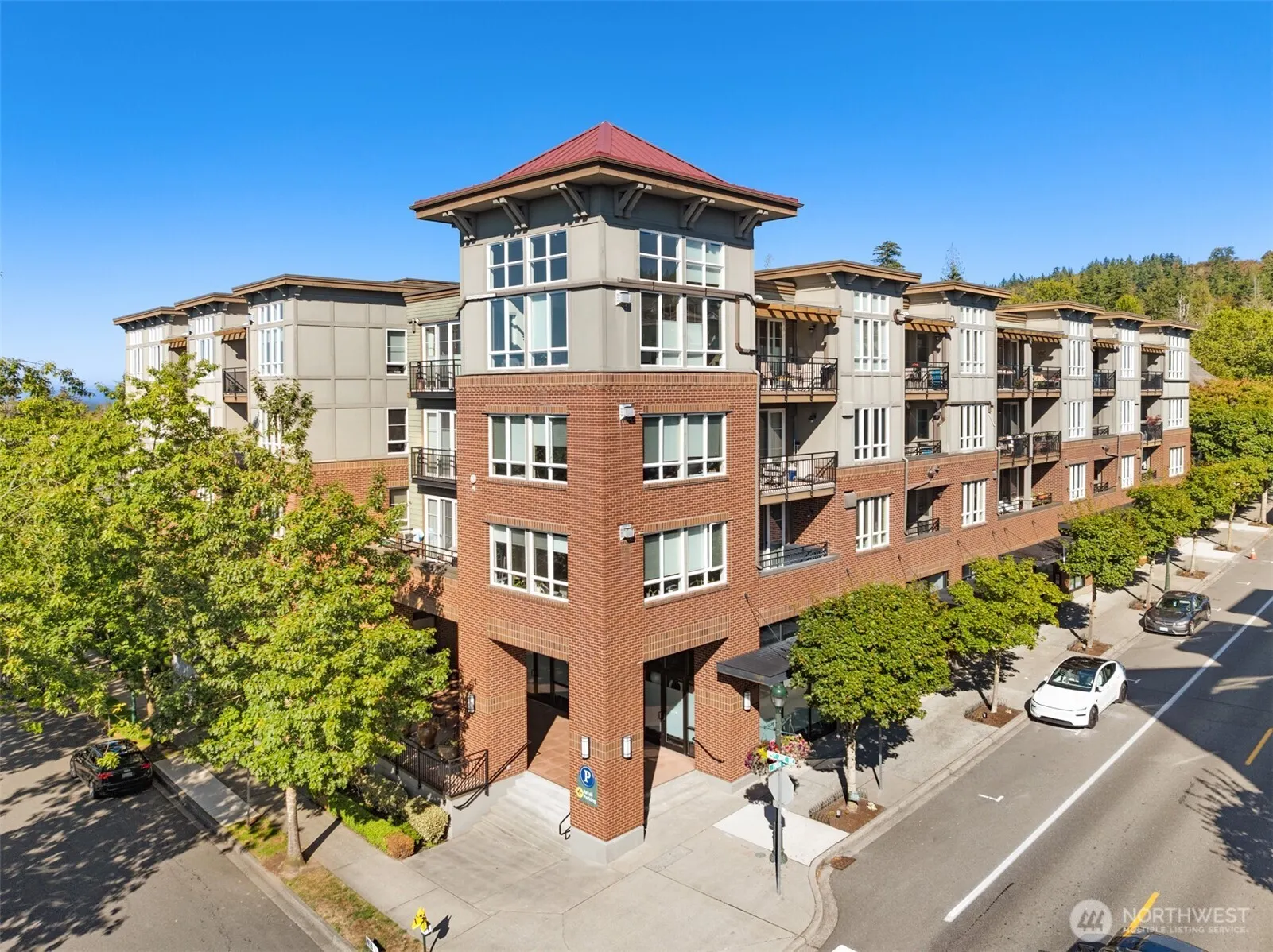 1880 25th Avenue NE #210, Issaquah, WA 98029